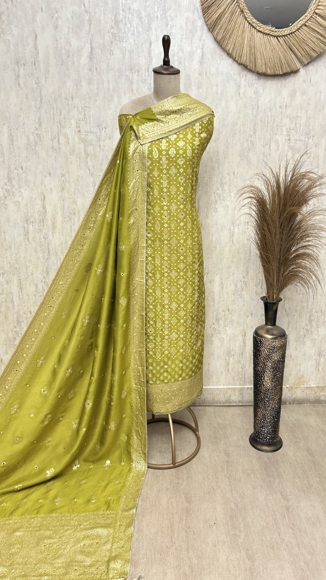 Regal Floral Dola silk Unstitched Suits