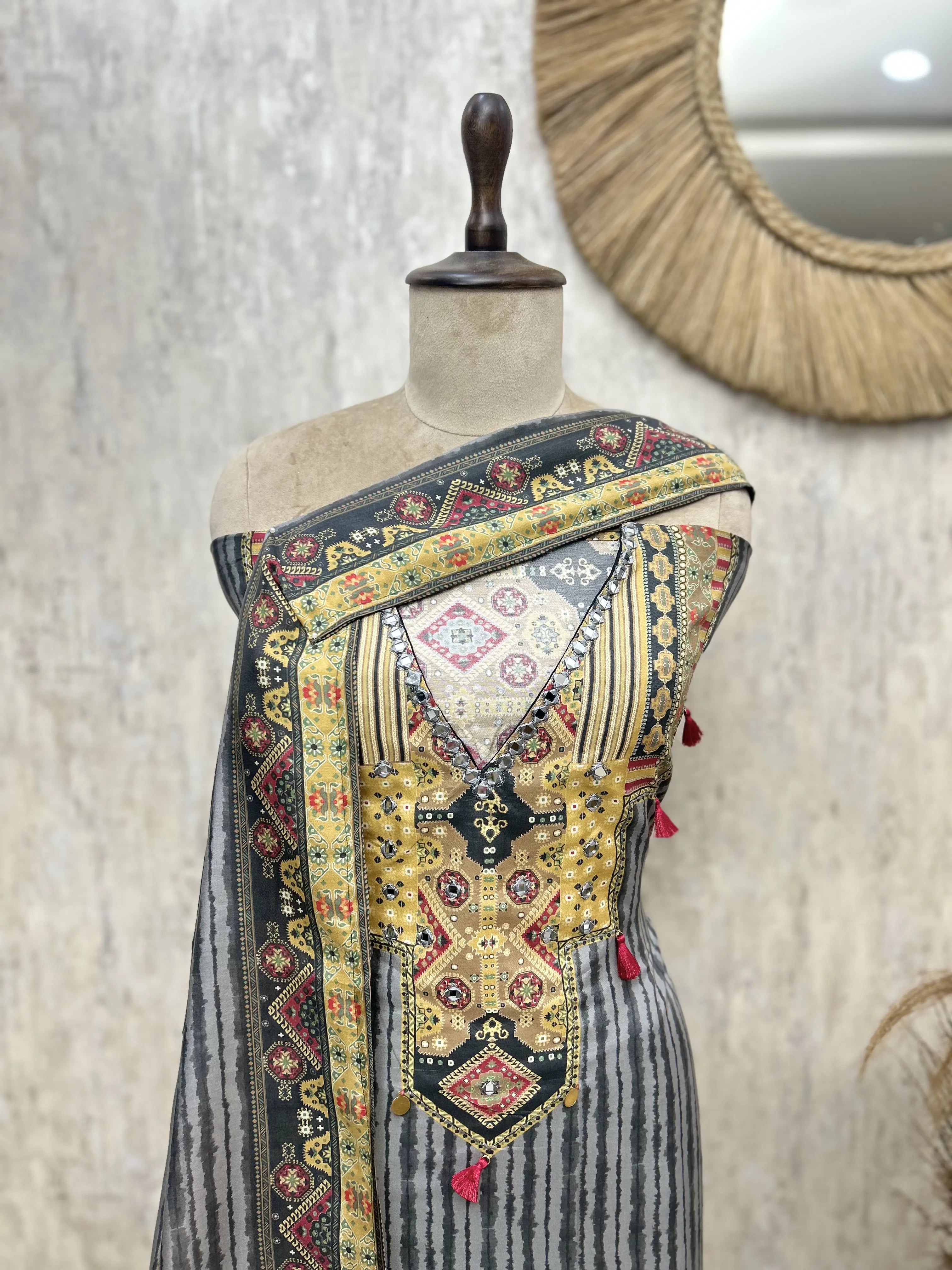 Floral Ikat Fusion Muslin Unstitched suit