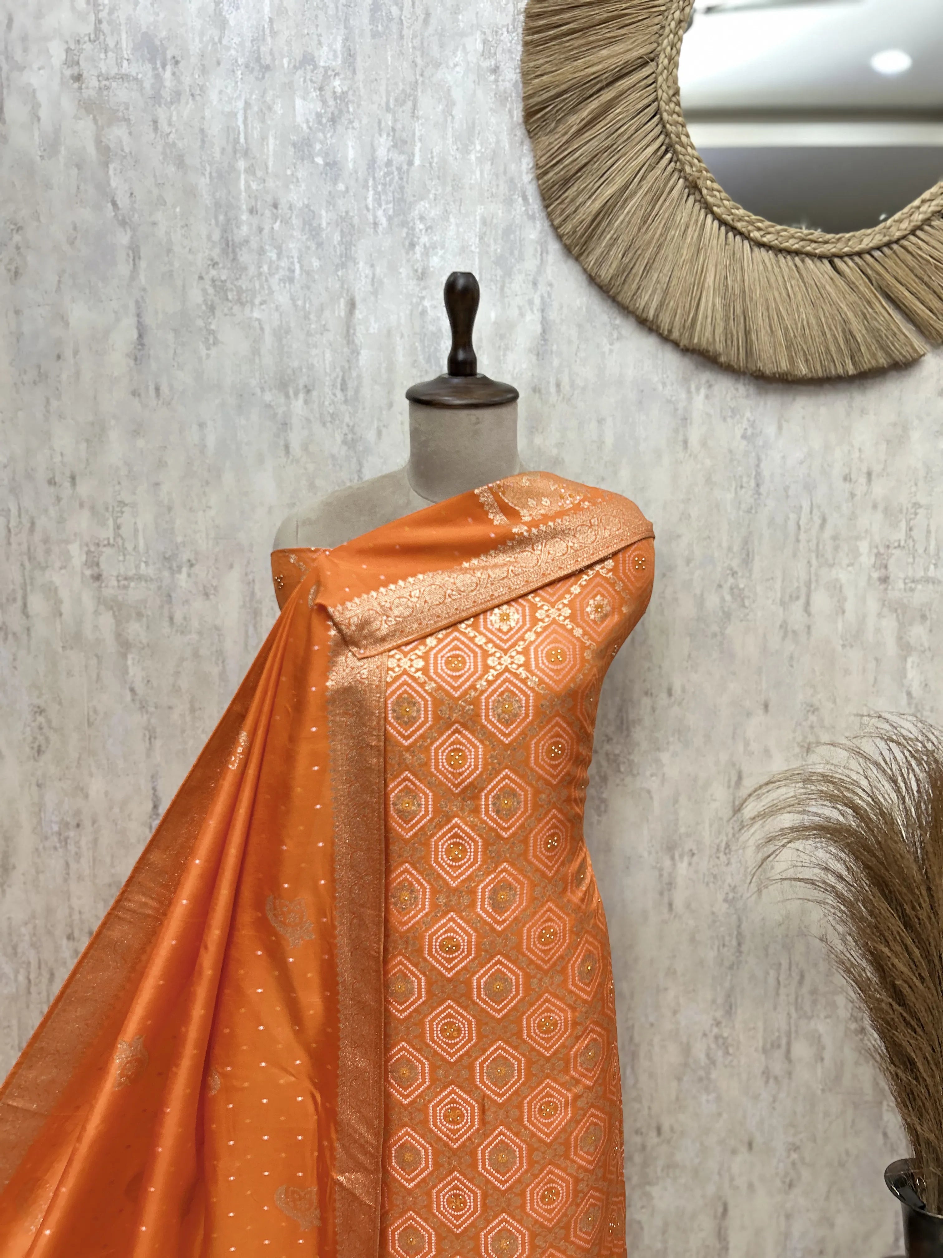 Ornate Allure Dola Silk Unstitched Suits