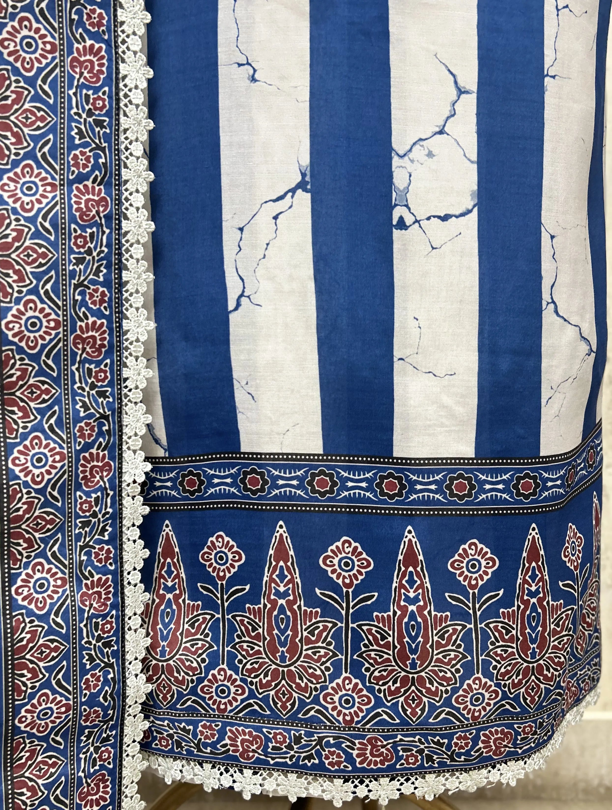 Royal Print Grace Muslin Unstitched suit