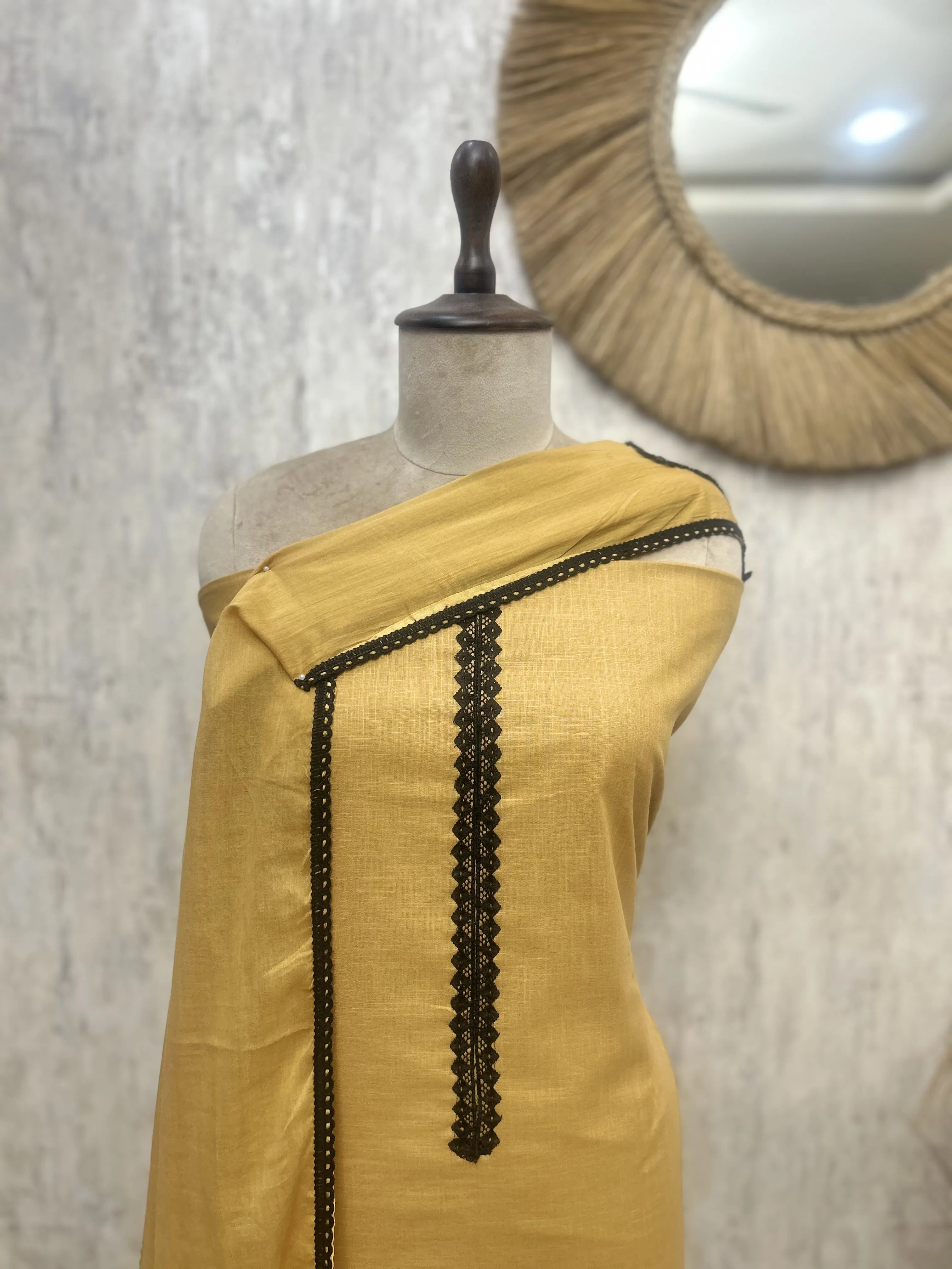 Elegant Ethnic Vibes Linen Cotton Unstitched suit