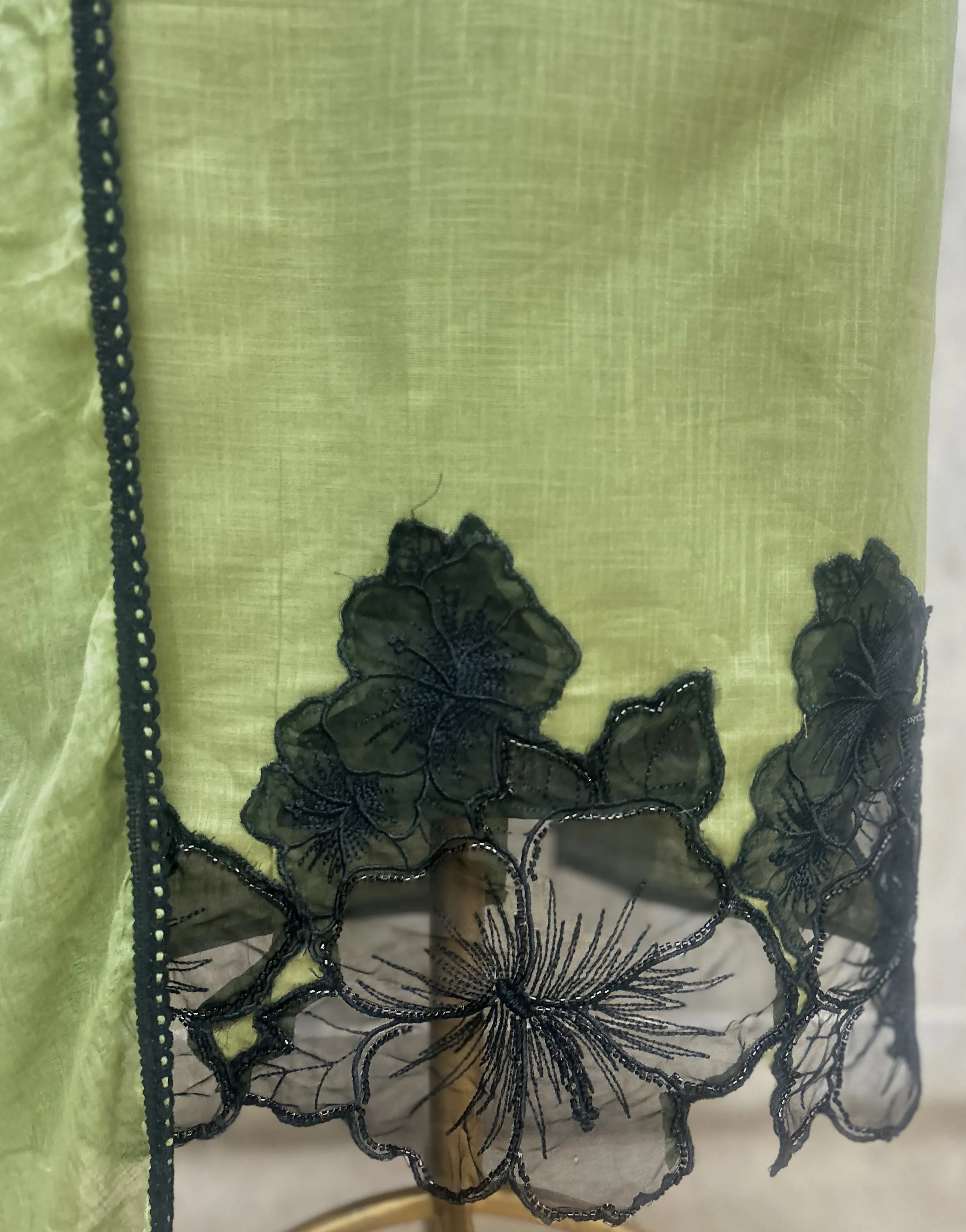 Elegant Ethnic Vibes Linen Cotton Unstitched suit