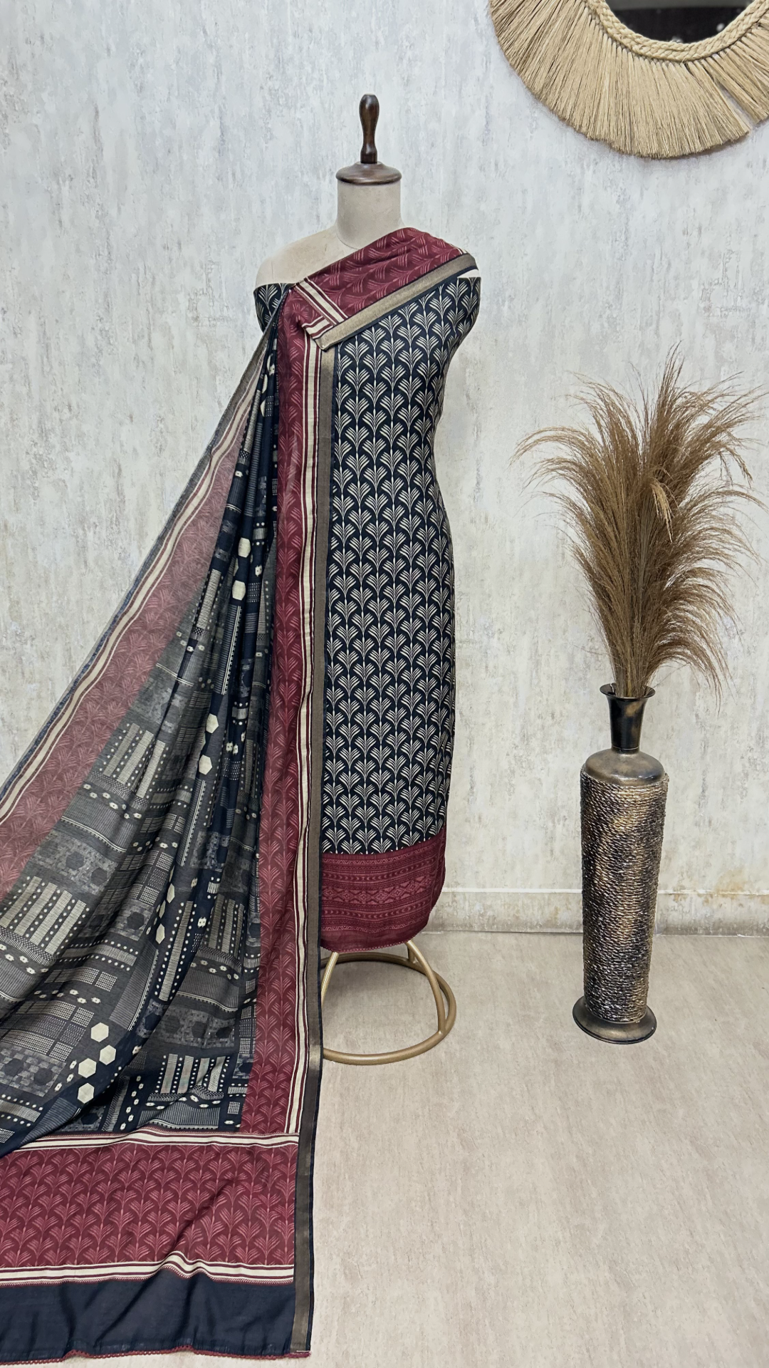 Artful Elegance Maheshwari Unstitched Suit