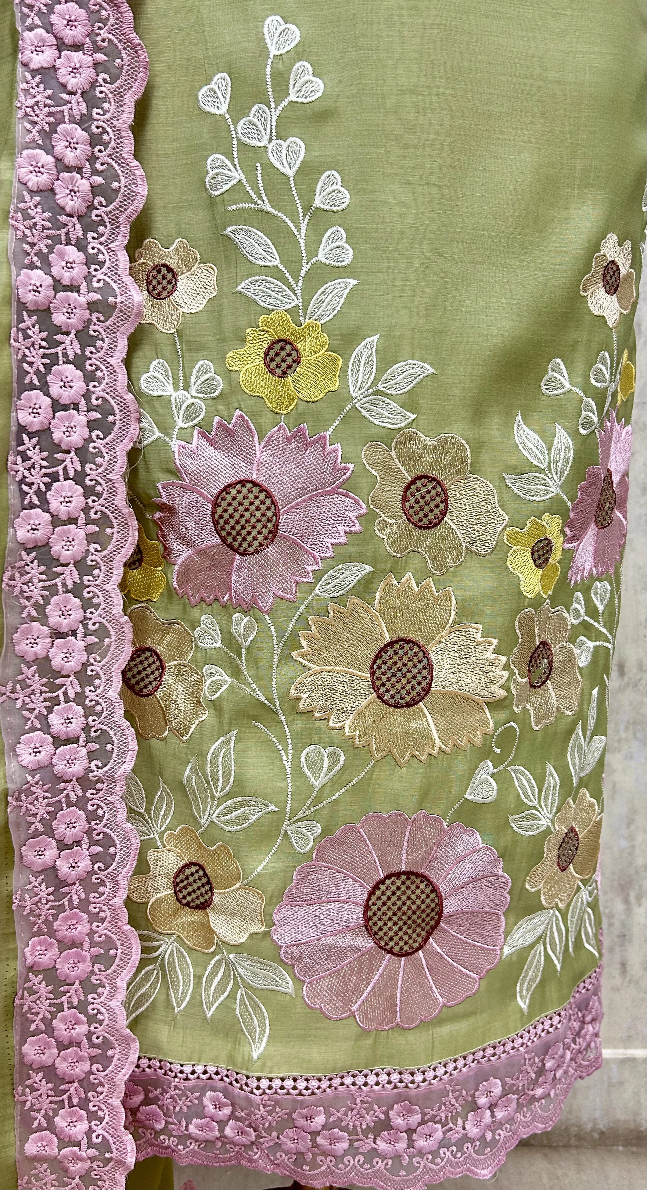 Floral Lace Garden Mul Chanderi Unstitched Suit