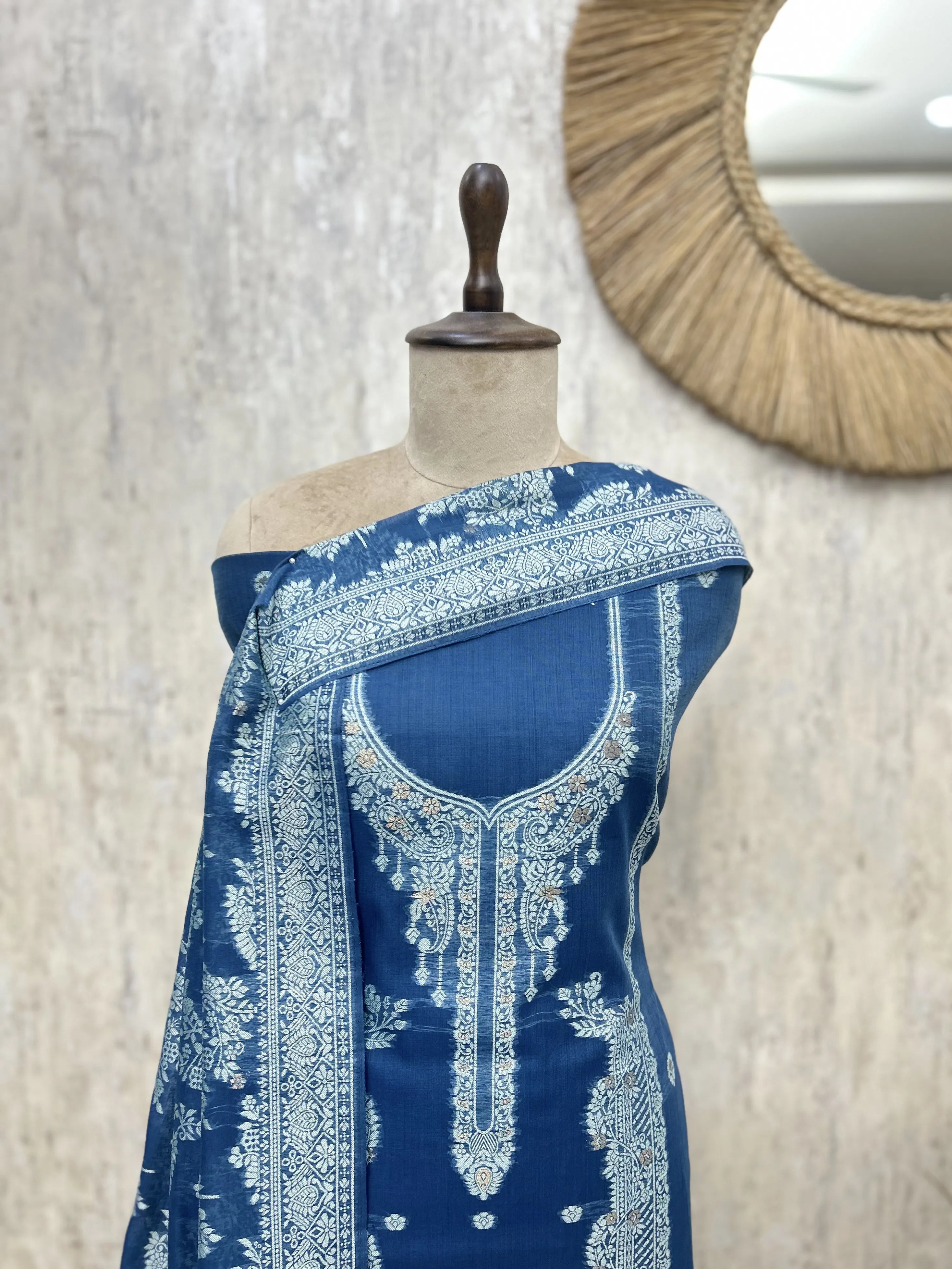 Jamdani Heritage Elegance Unstitched Suit