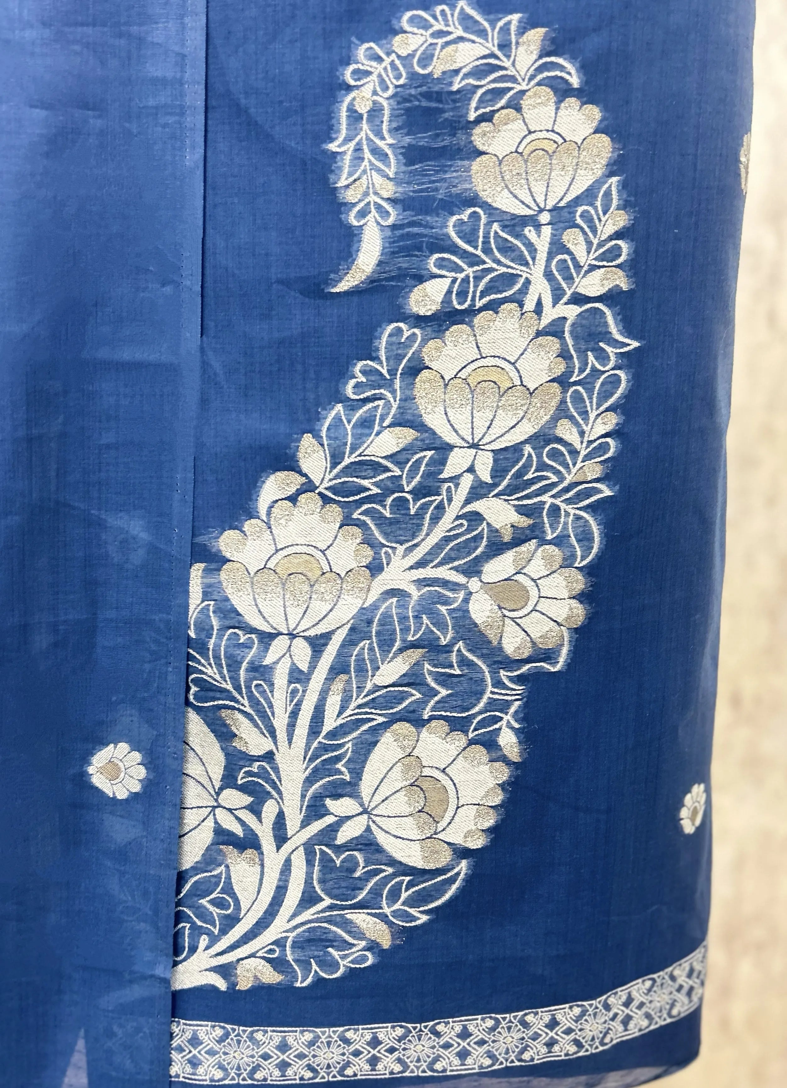 Indigo Jamdani Unstitched suit