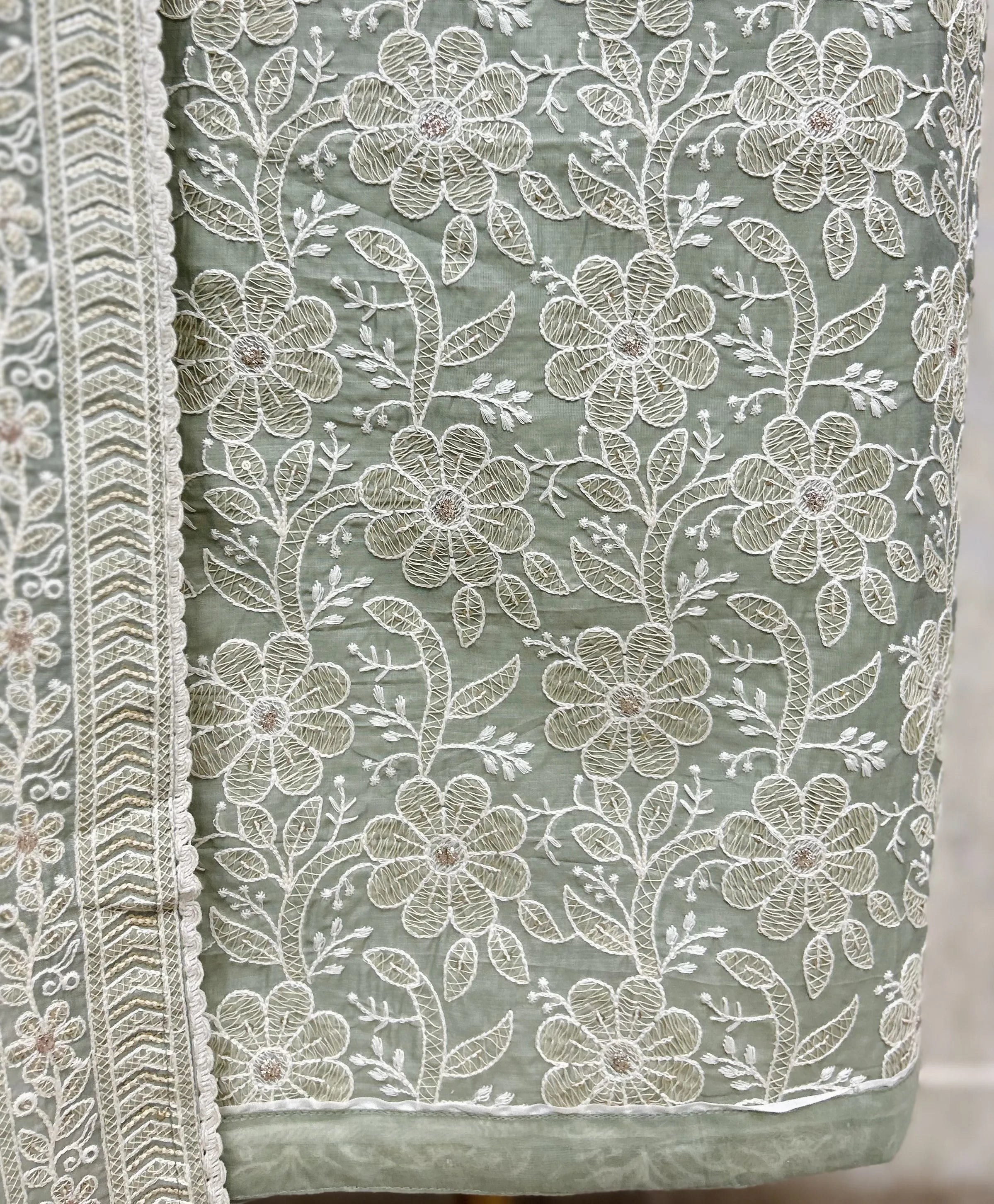 Pastel Charm Mul Suit