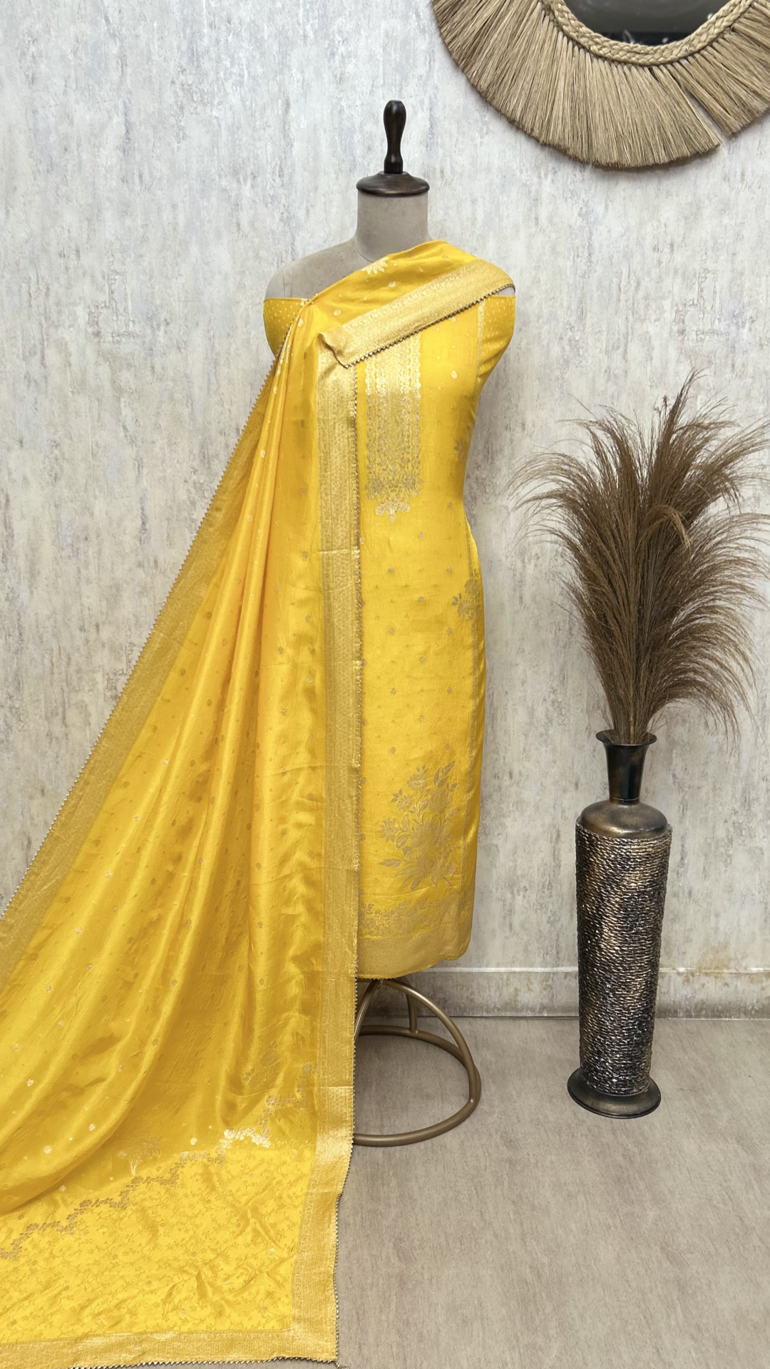 Classic Opulence Dola Silk Unstitched Suit