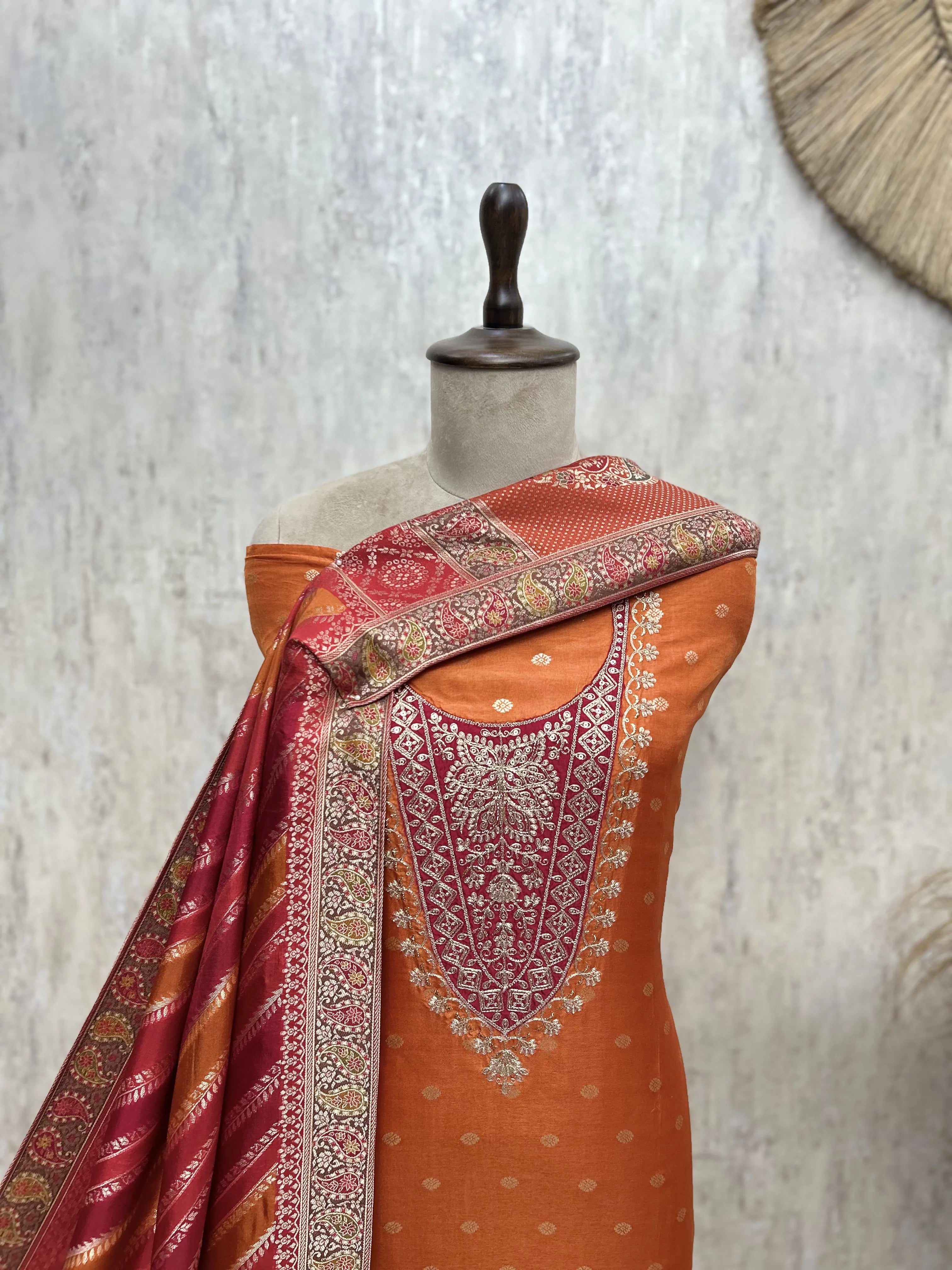 Regal Reverie Dola Silk  Unsticthed Suits