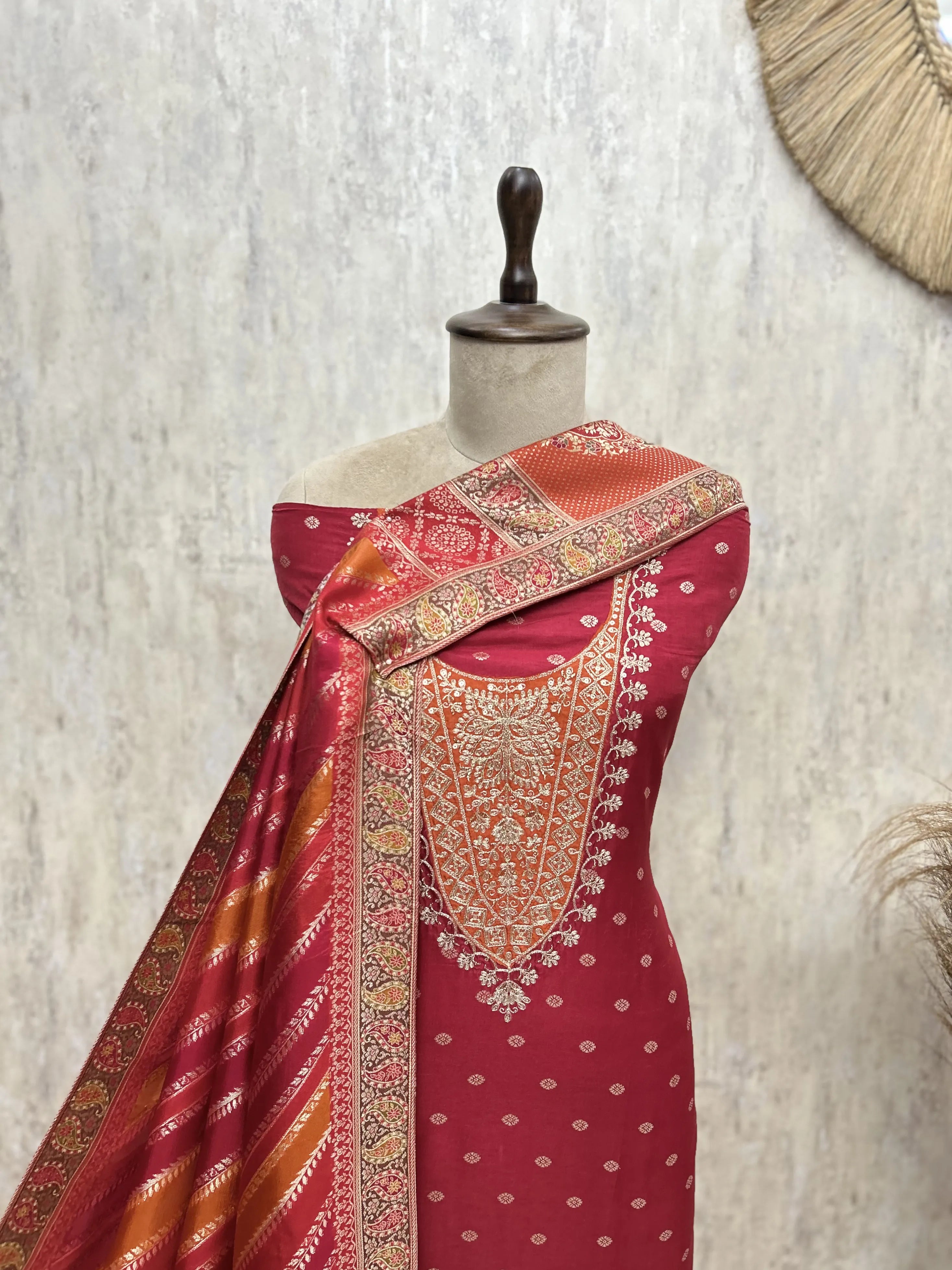 Regal Reverie Dola Silk  Unsticthed Suits