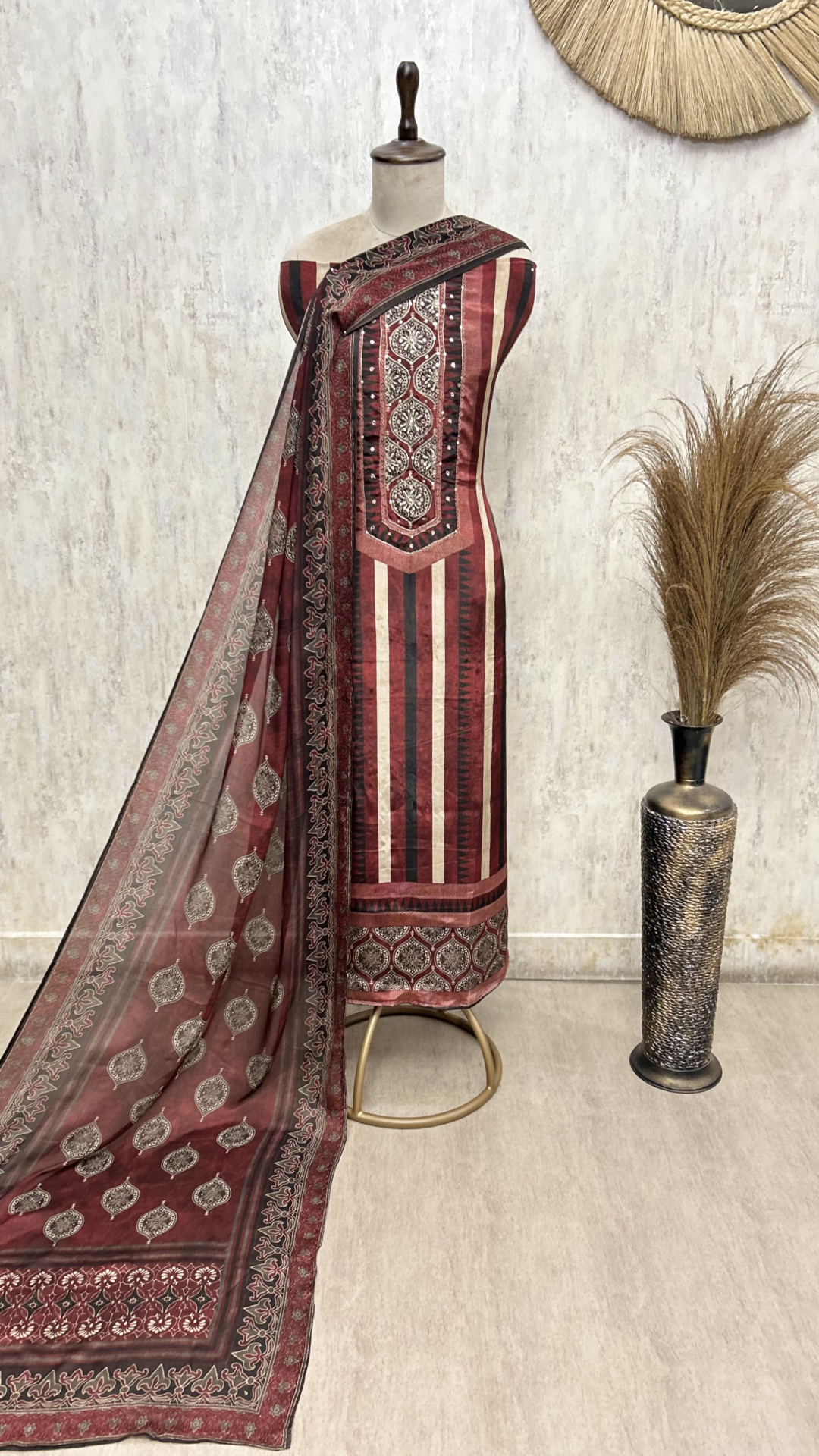 Grandeur of Pattern Crepe Unstitched Suits