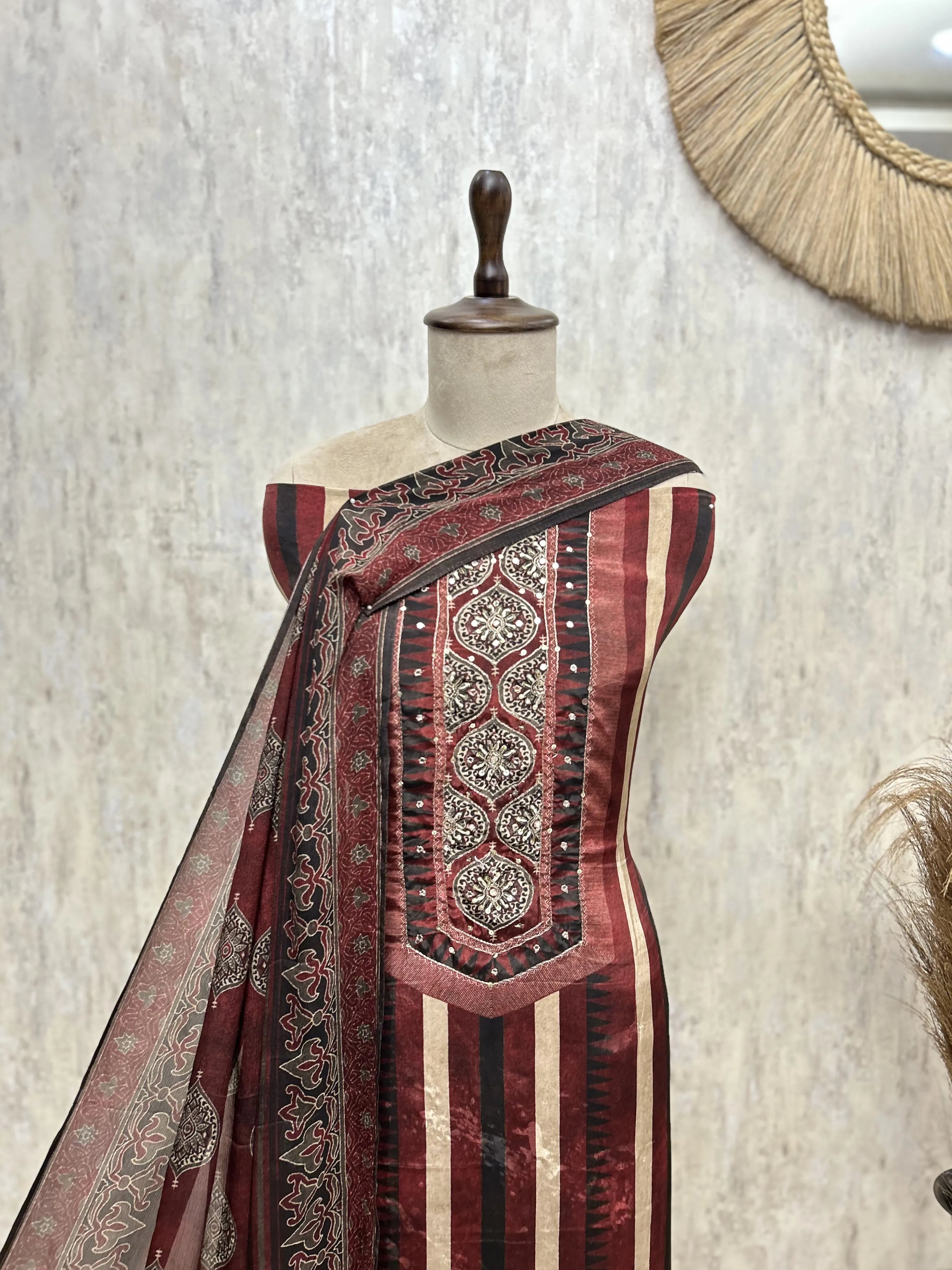 Grandeur of Pattern Crepe Unstitched Suits