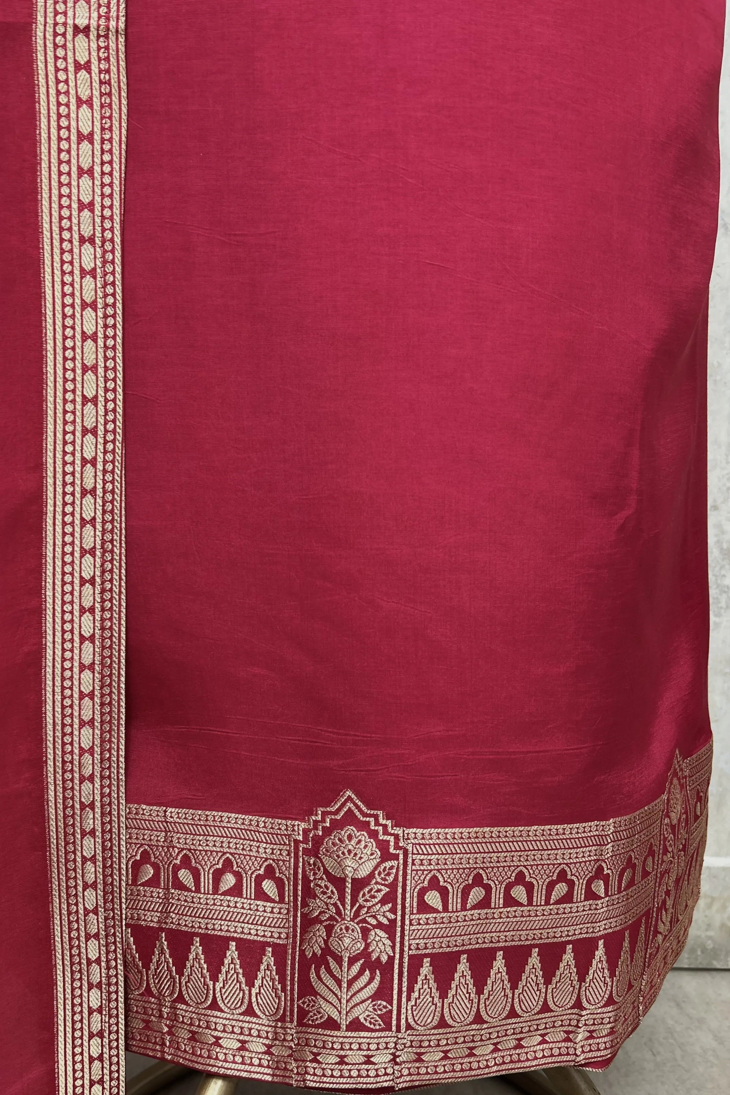 Zari Mahal – Tussar Silk Unstitched Suit