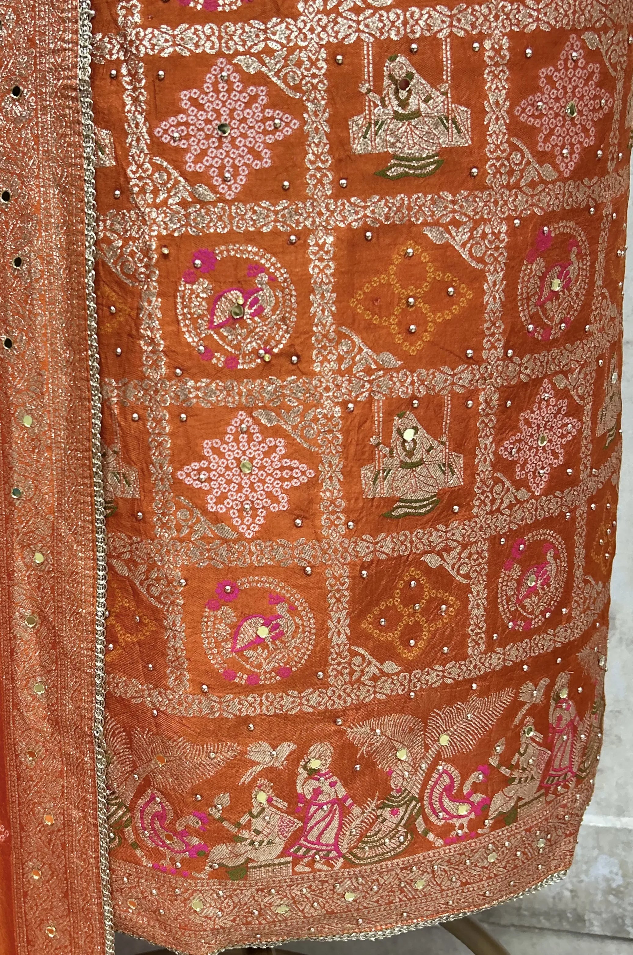 Heirloom Weaves Dola Silk  Unsticthed Suits