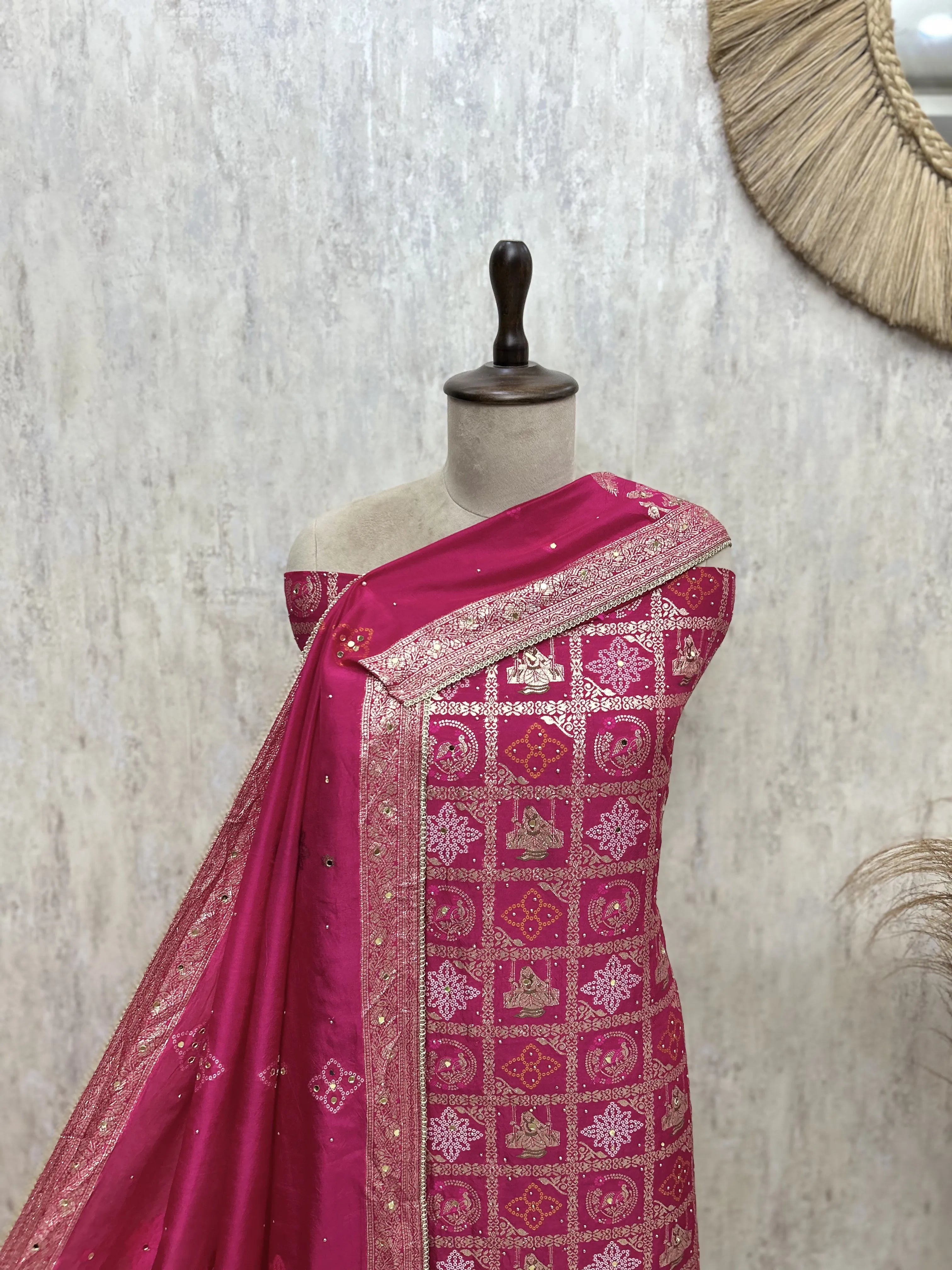 Heirloom Weaves Dola Silk  Unsticthed Suits