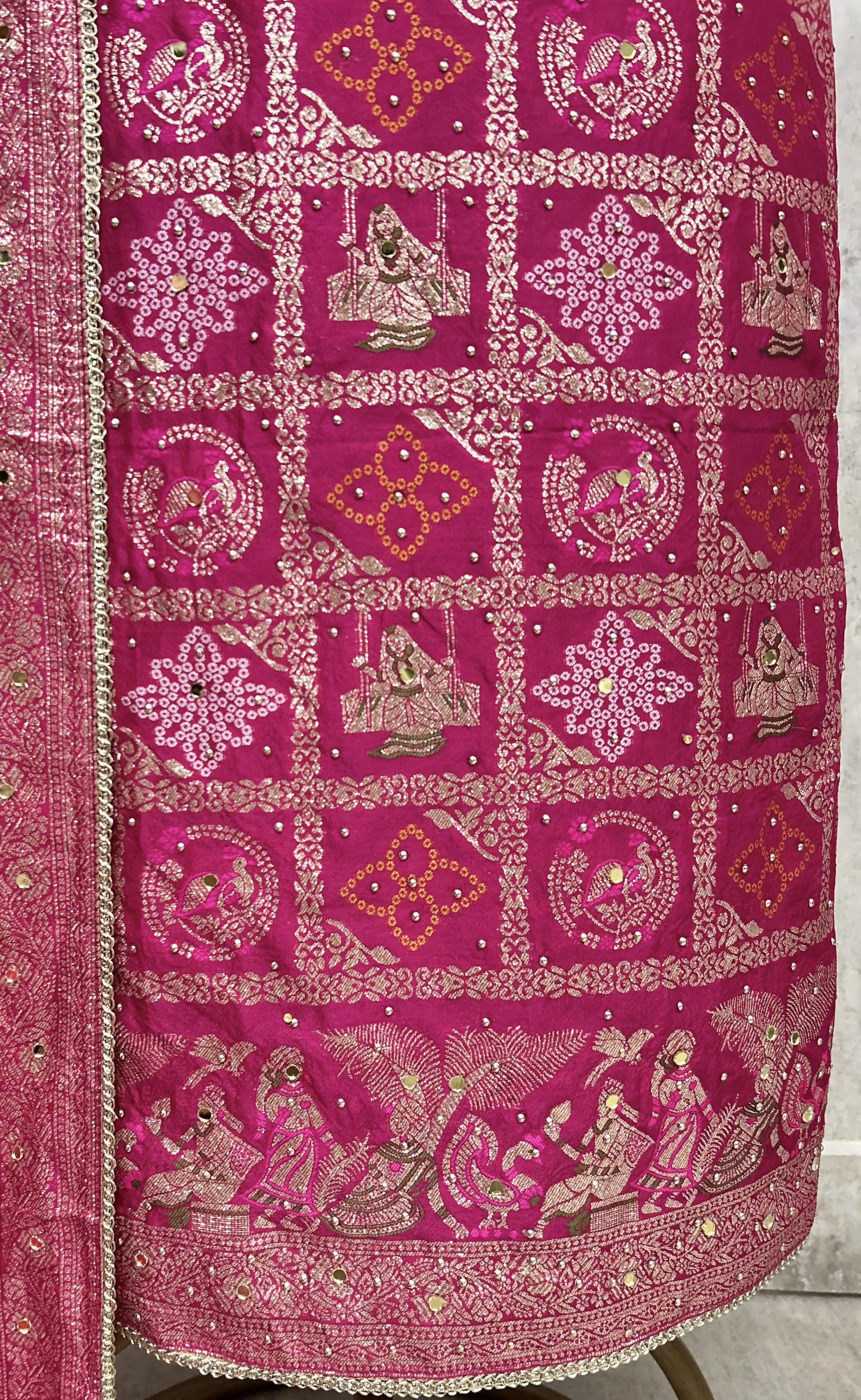 Heirloom Weaves Dola Silk  Unsticthed Suits