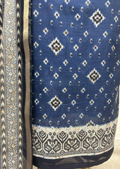 Ikkat graceful Unstitched Suit