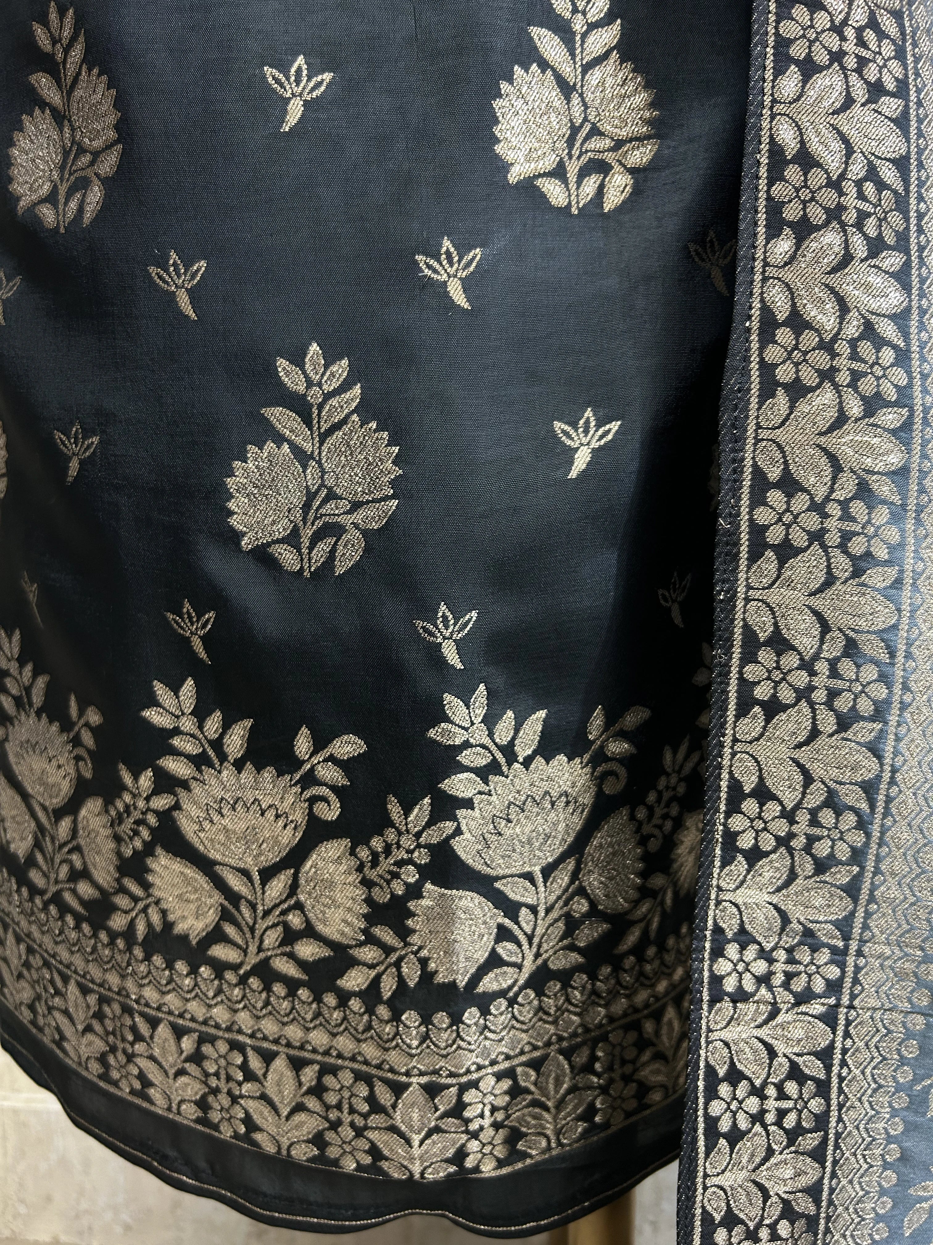 Banarasi Silk Unstitched Suit Set