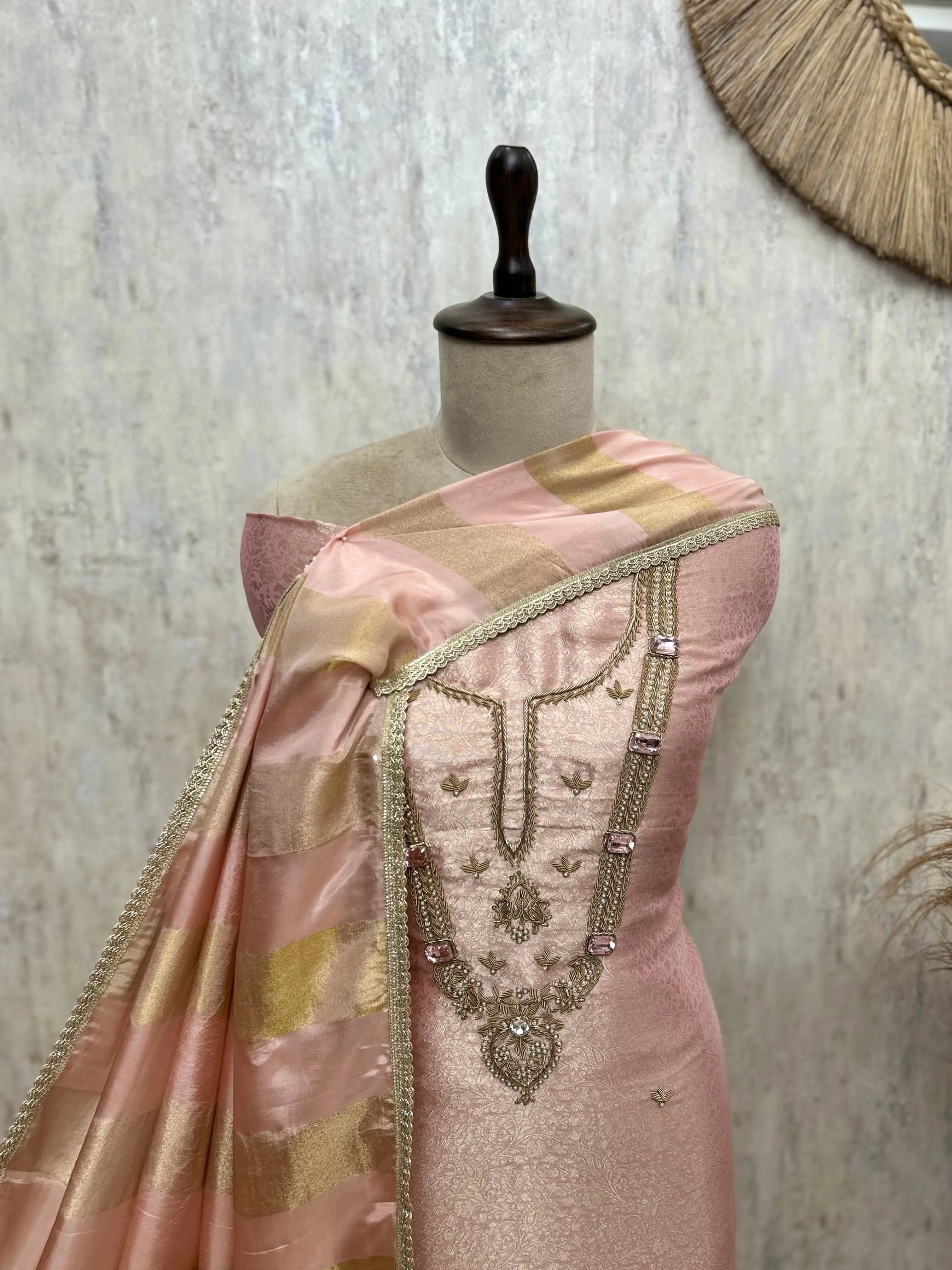 The Lustre of Artistry – Giraffe Tissue Unstitched Suits