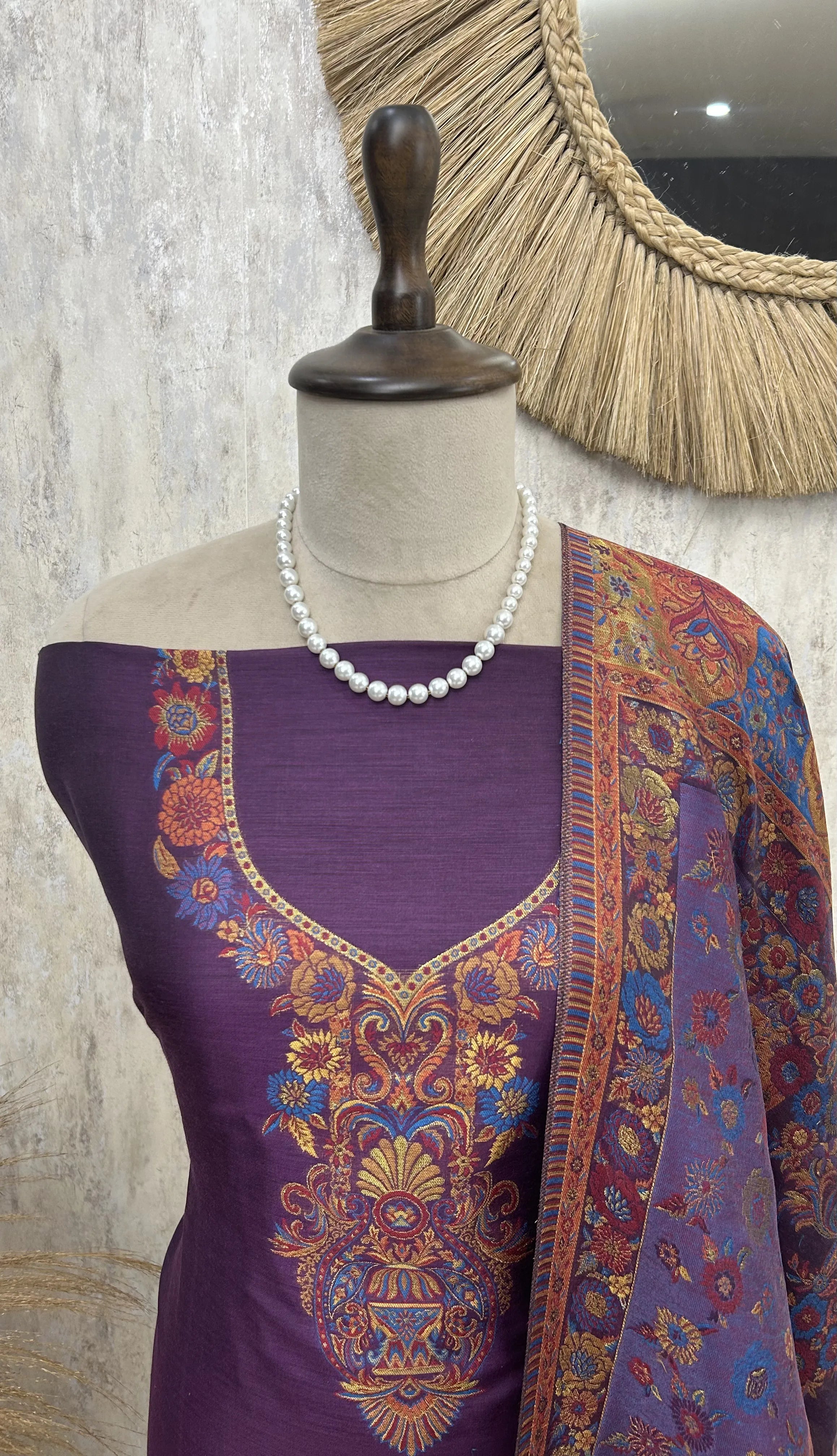 Kashmiri Kani Silk Unstitched Suit