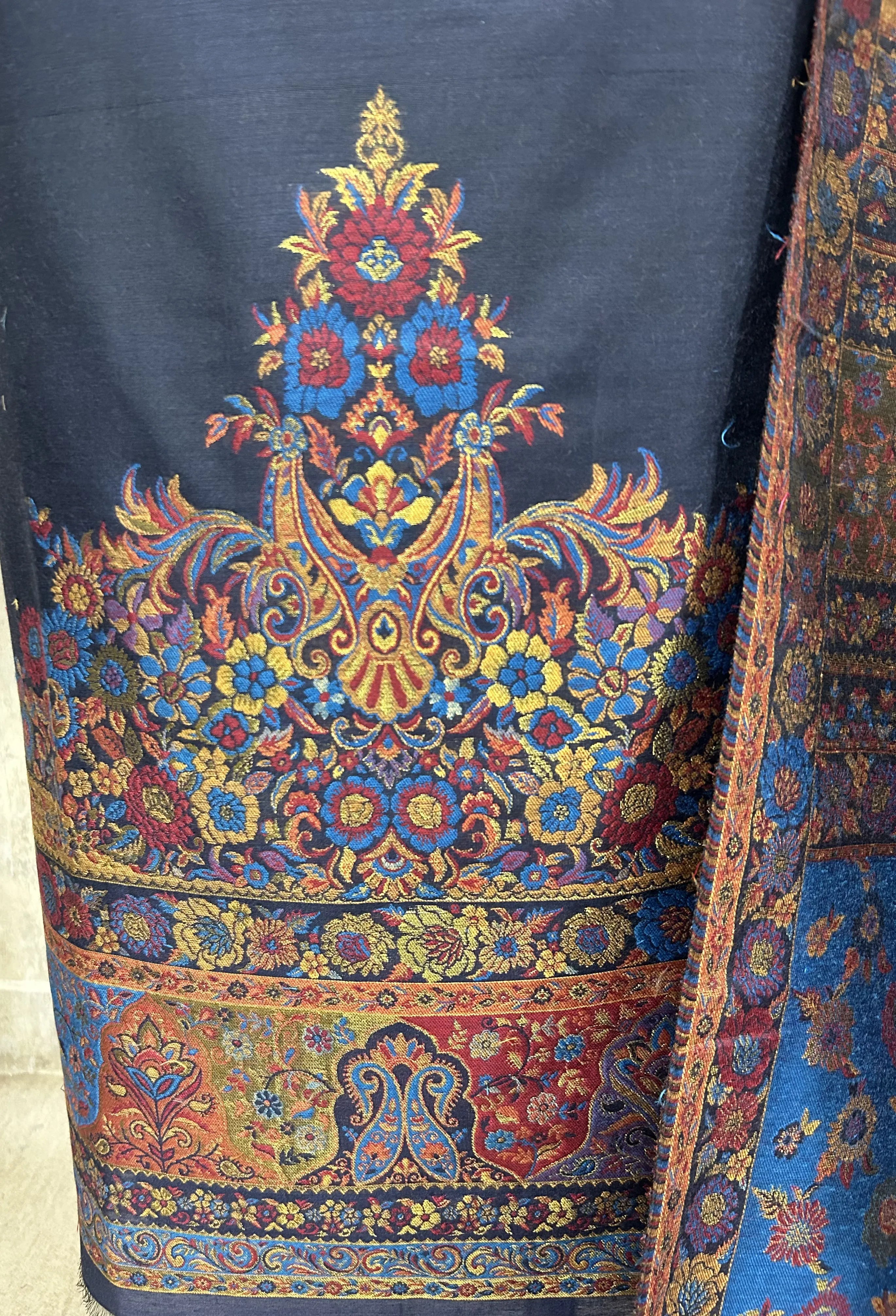 Kashmiri Kani Silk Unstitched Suit