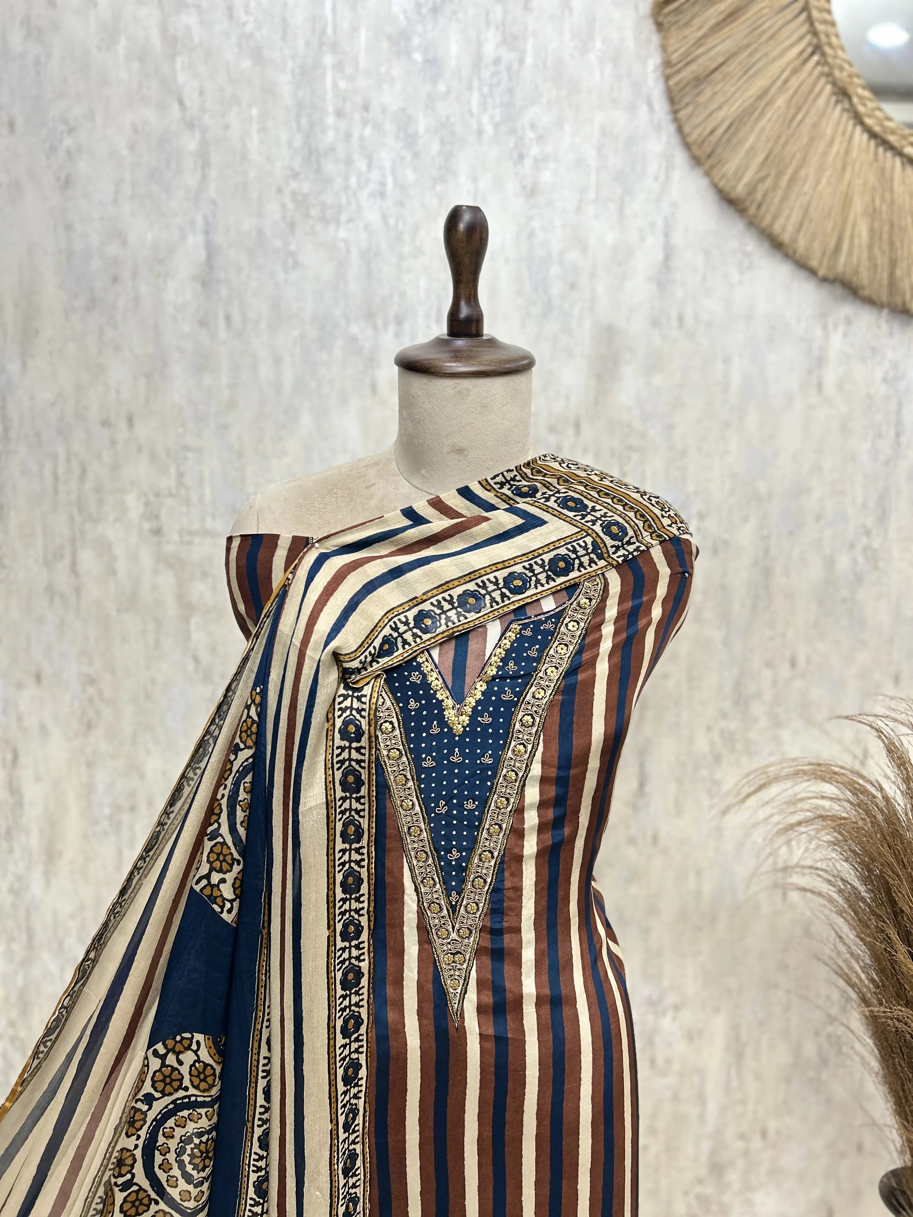 The Art of Unconventional Prints Crepe Unstitched Suits