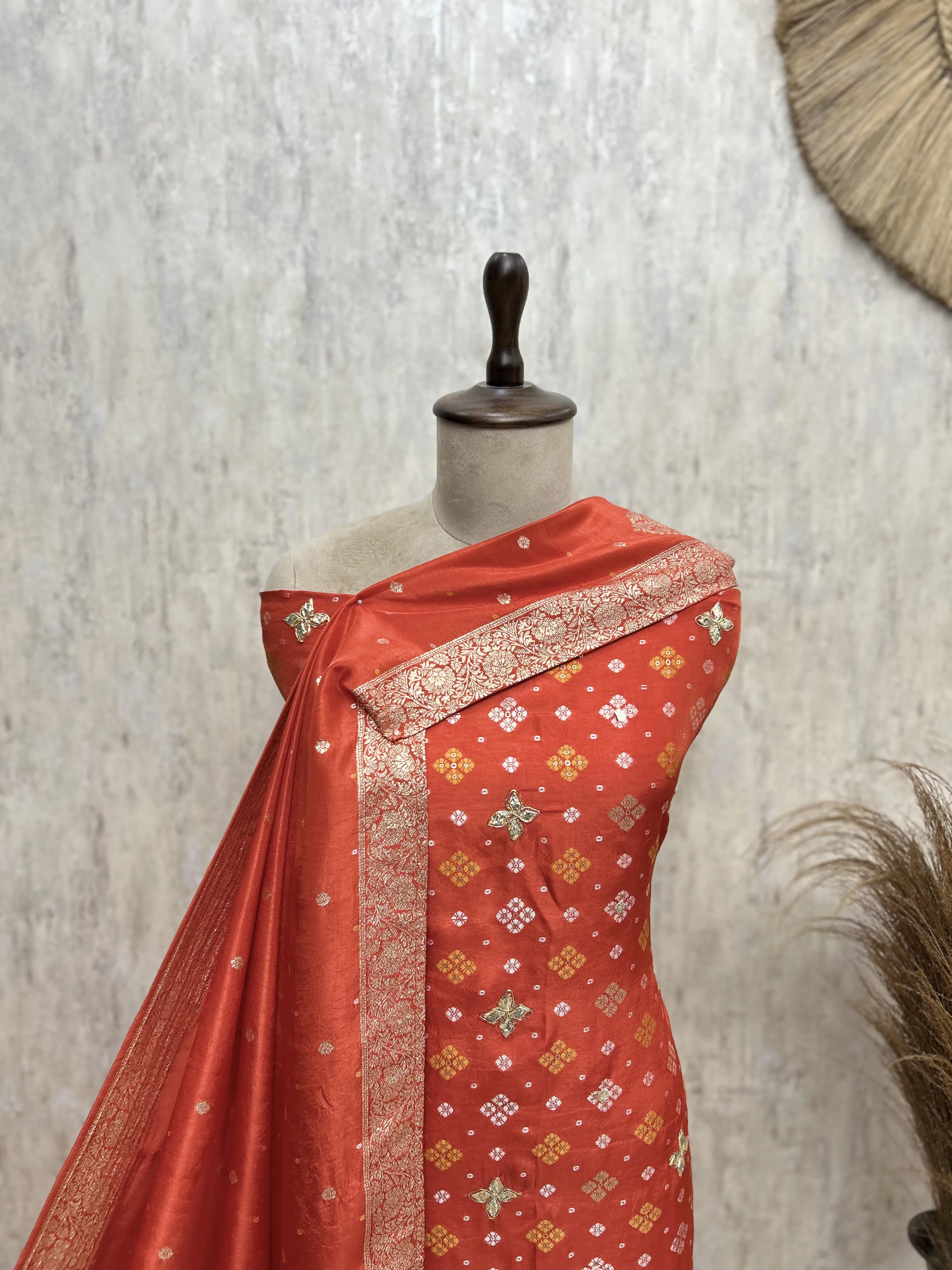 The Regal Imprint Dola Silk Unstitched Suits