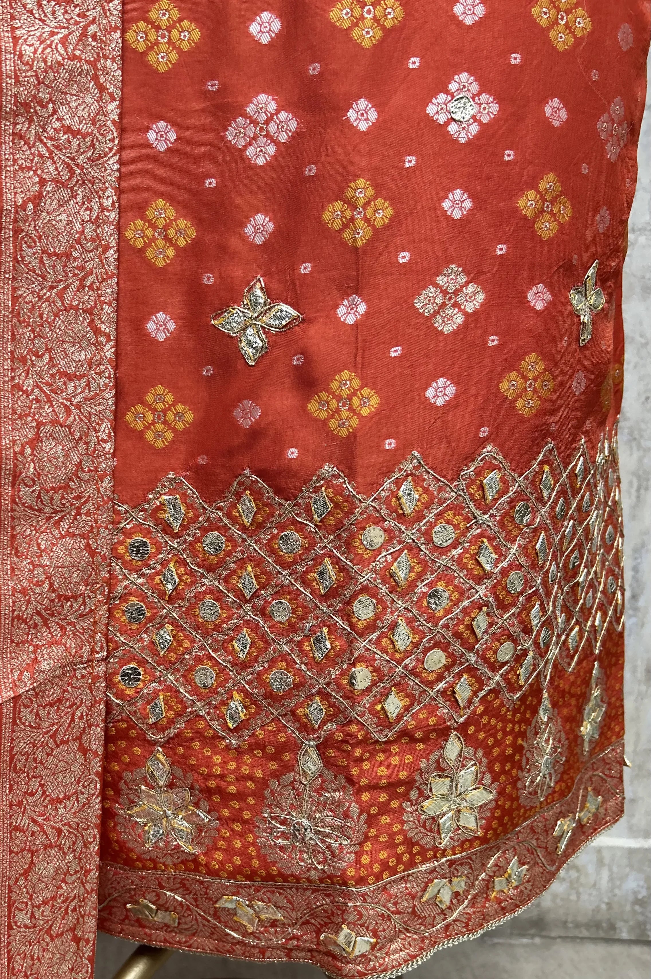 The Regal Imprint Dola Silk Unstitched Suits