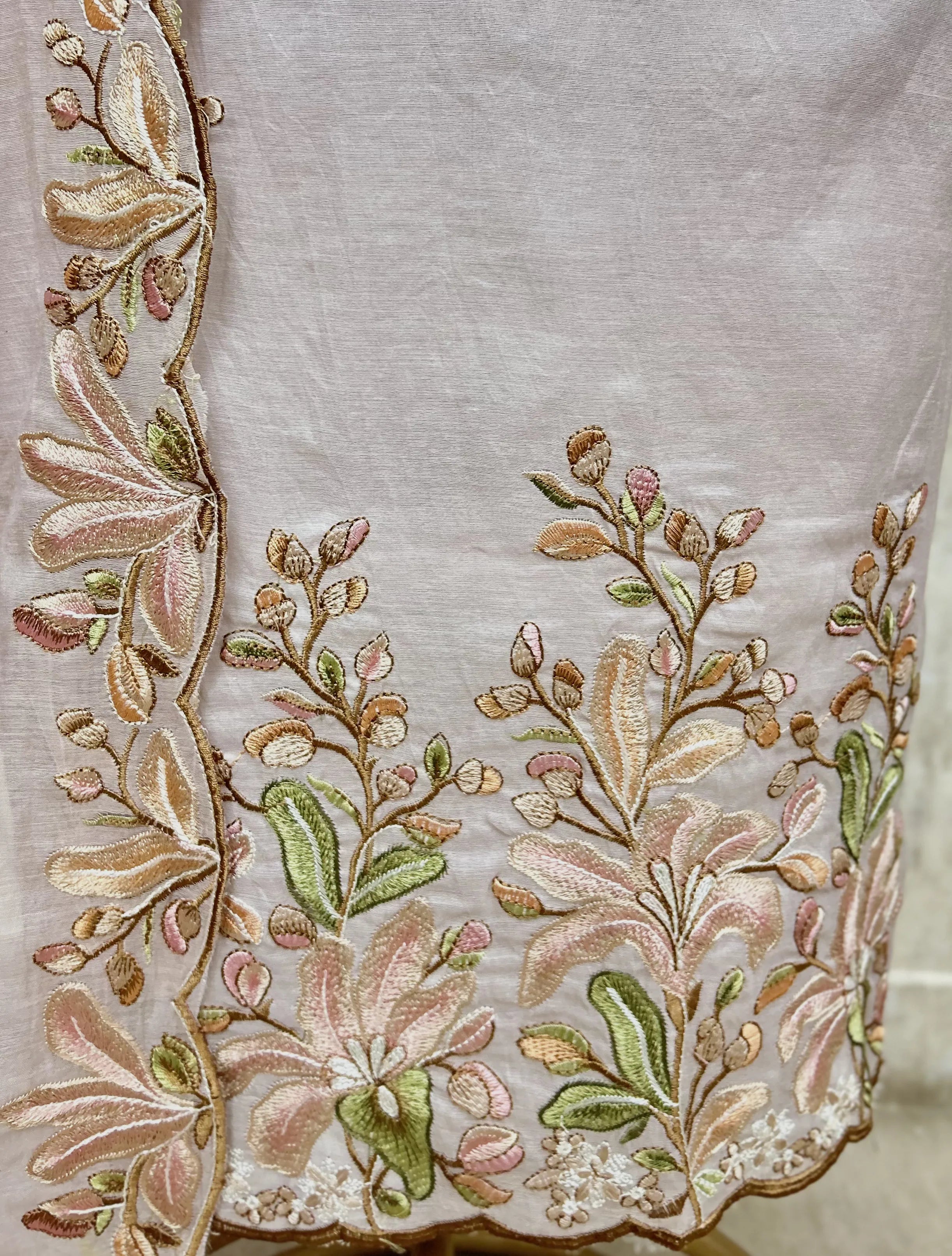 Blooming Chanderi Tale Unstitched Suit