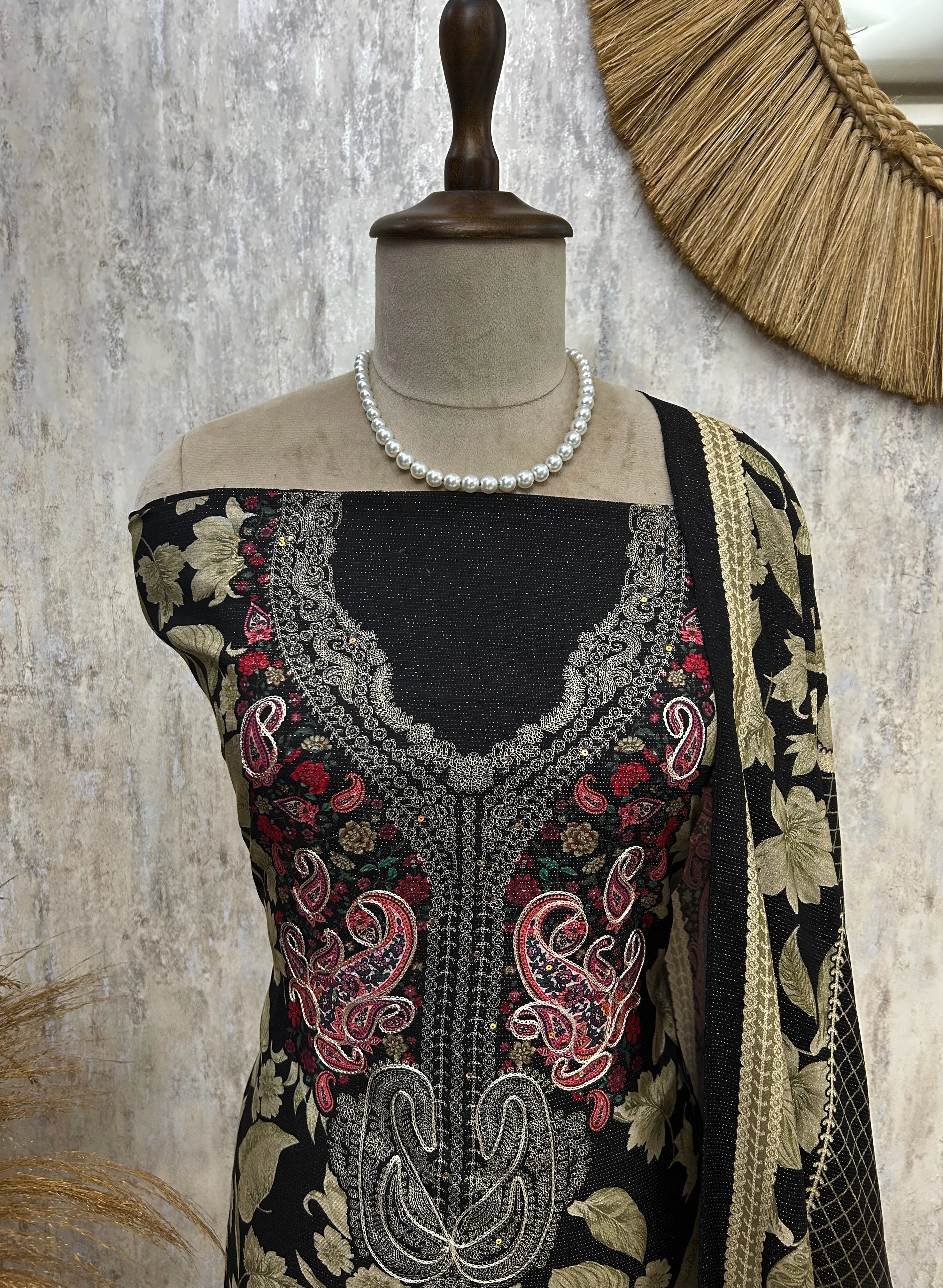 Muslin Unstitched Suit Set With Leaf Motifs Print