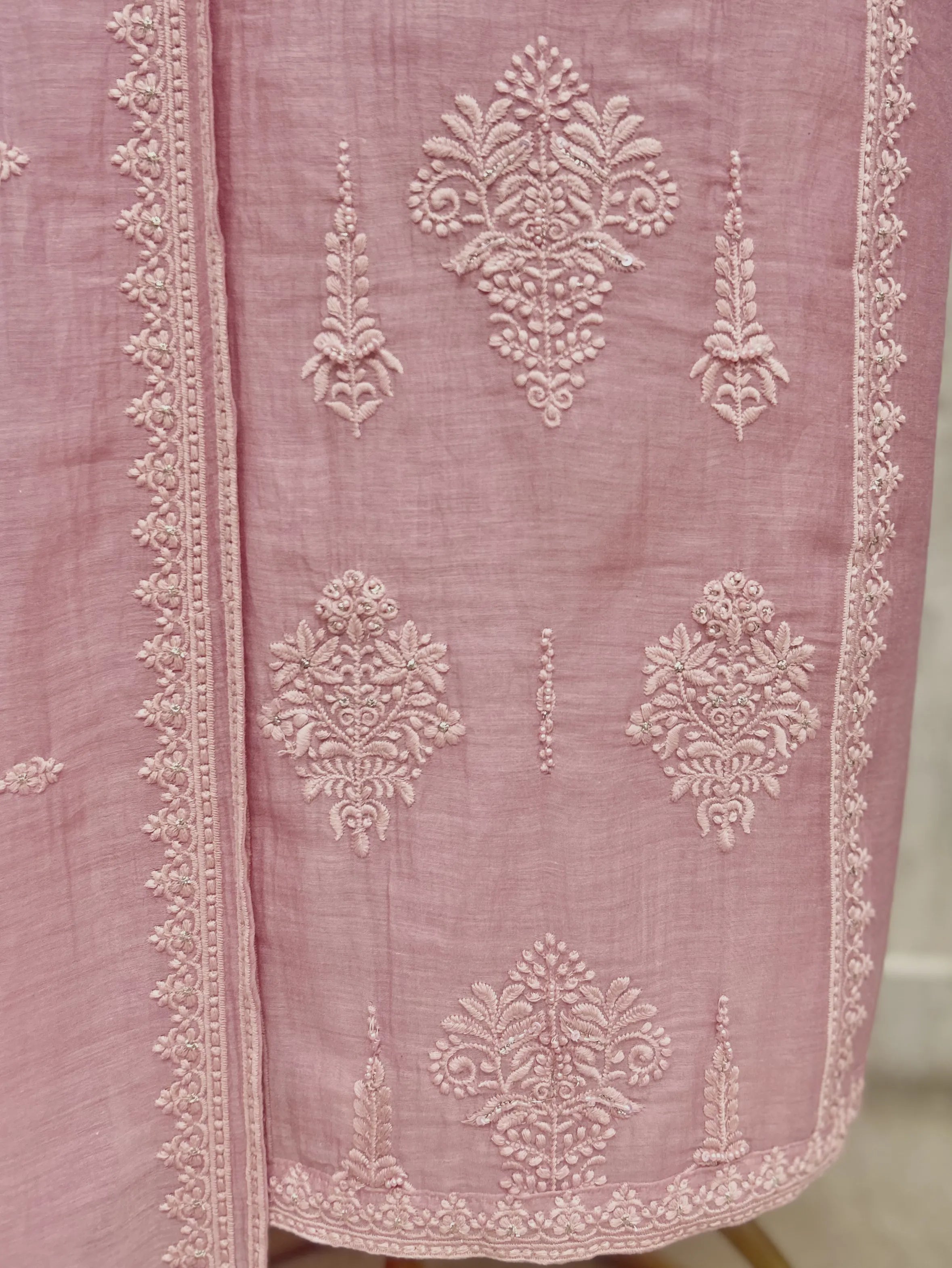 Floral Elegant Unstiched Suit