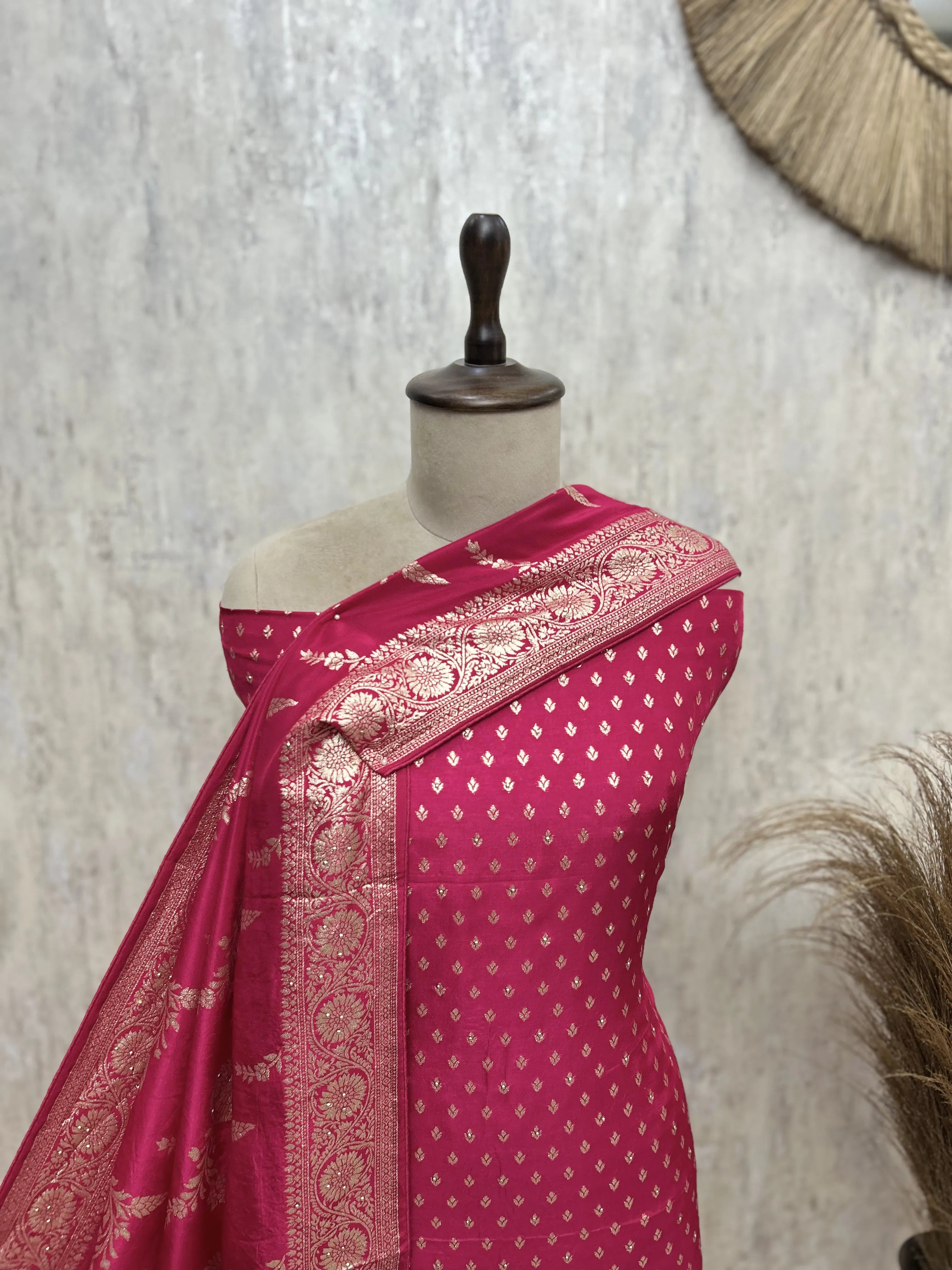 Alluring Dola Silk Unstitched Suits
