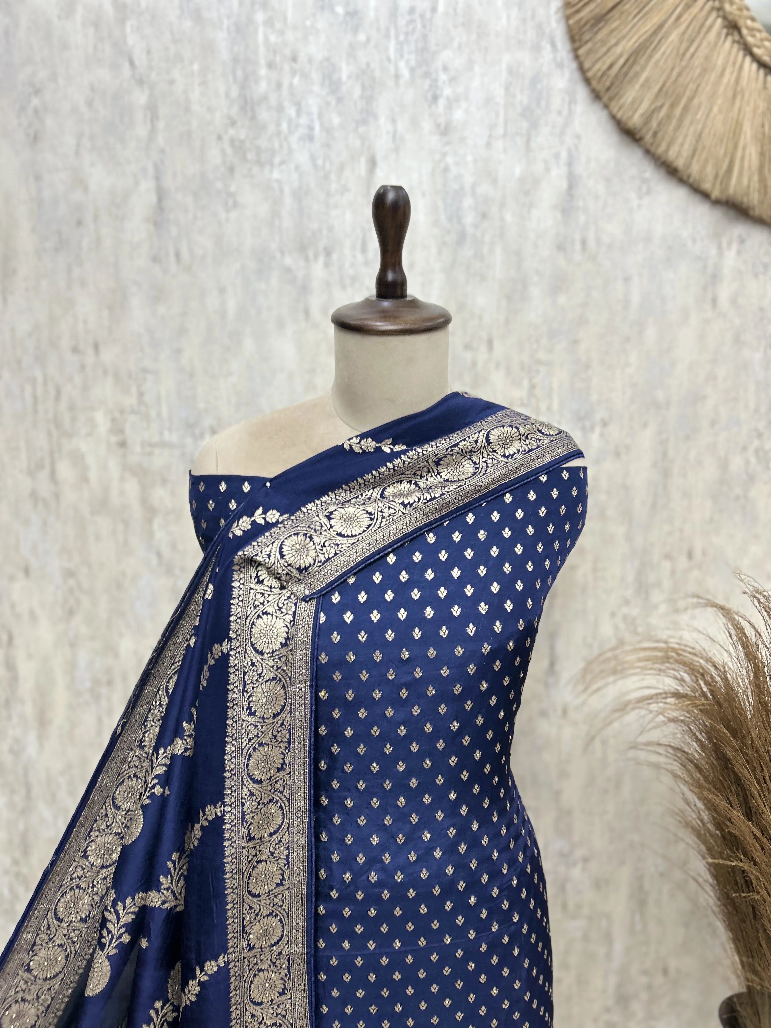Alluring Dola Silk Unstitched Suits