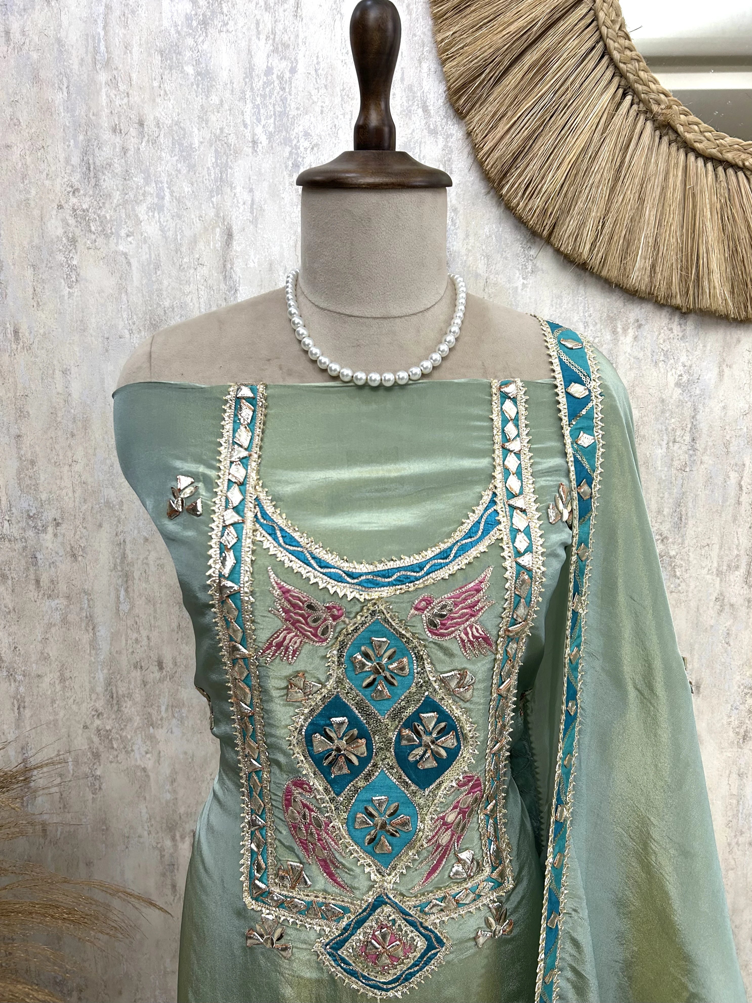 Gotta Work Tissue Silk Unstitched Suit Set