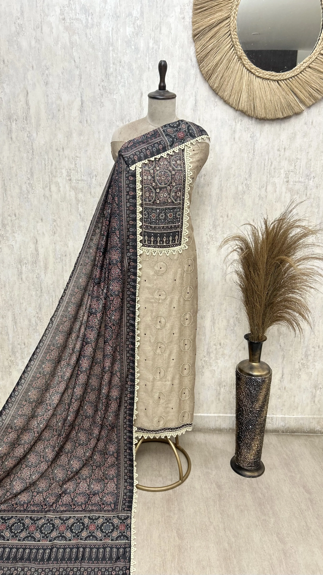 Handcrafted  Embroidered Jamdani Linen Unstitched Suits