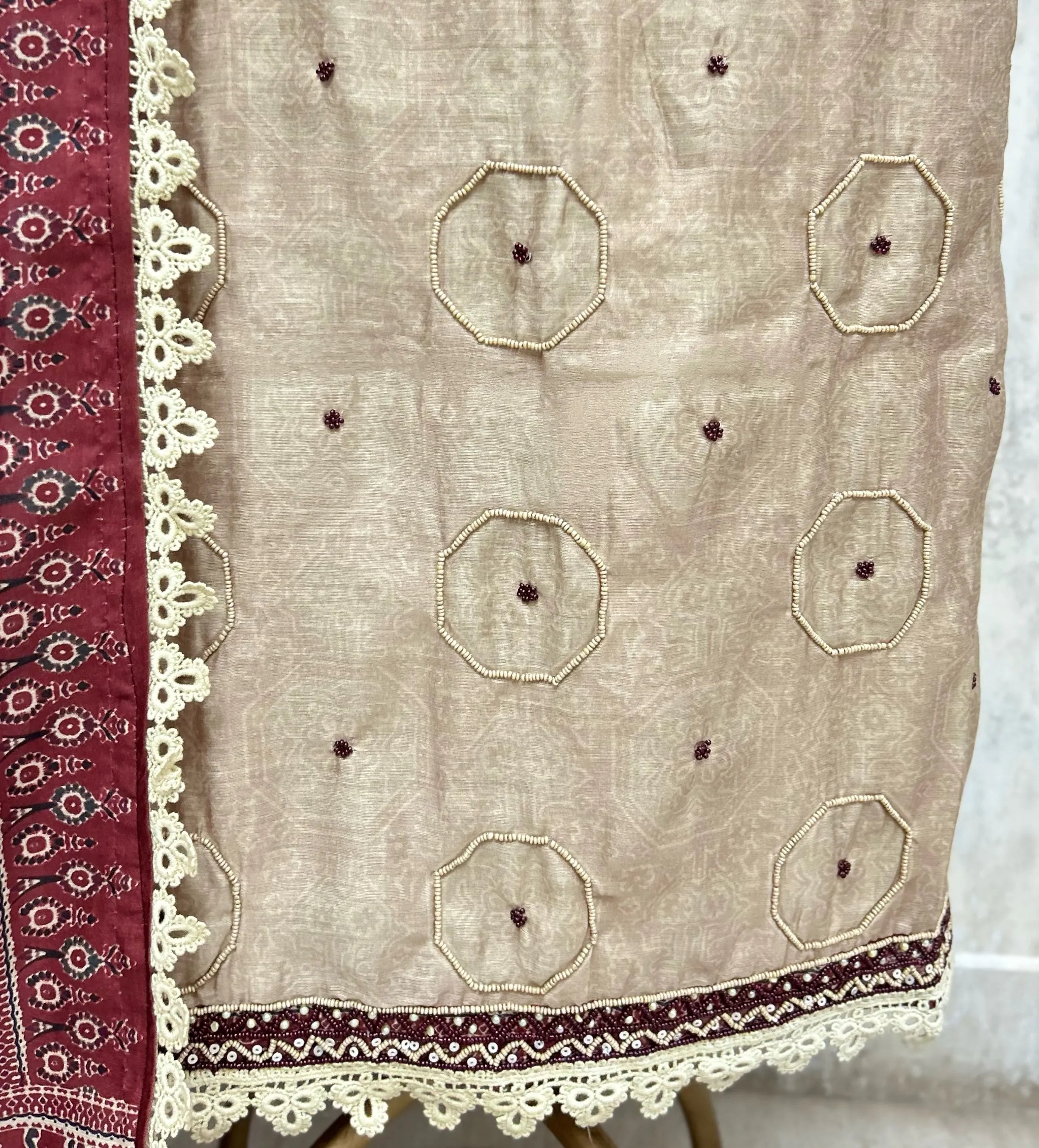 Handcrafted  Embroidered Jamdani Linen Unstitched Suits