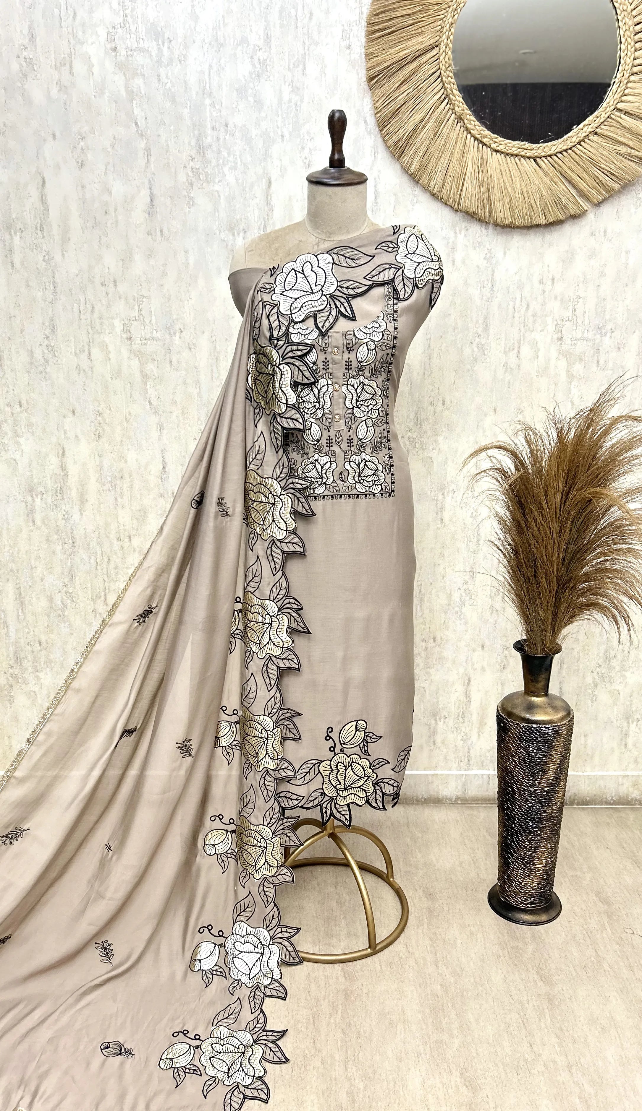 The Golden Rose Cutwork Mul Chanderi Unstitched Suits