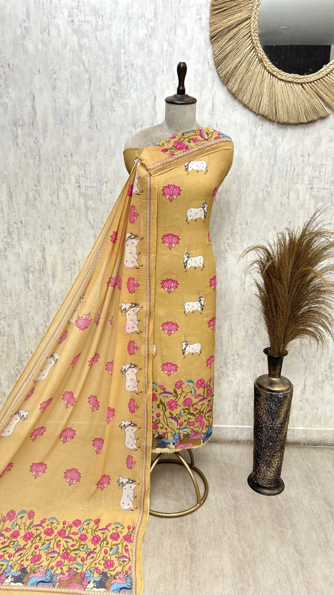 The Pichwai Lotus Mul Chanderi Unstitched Suit