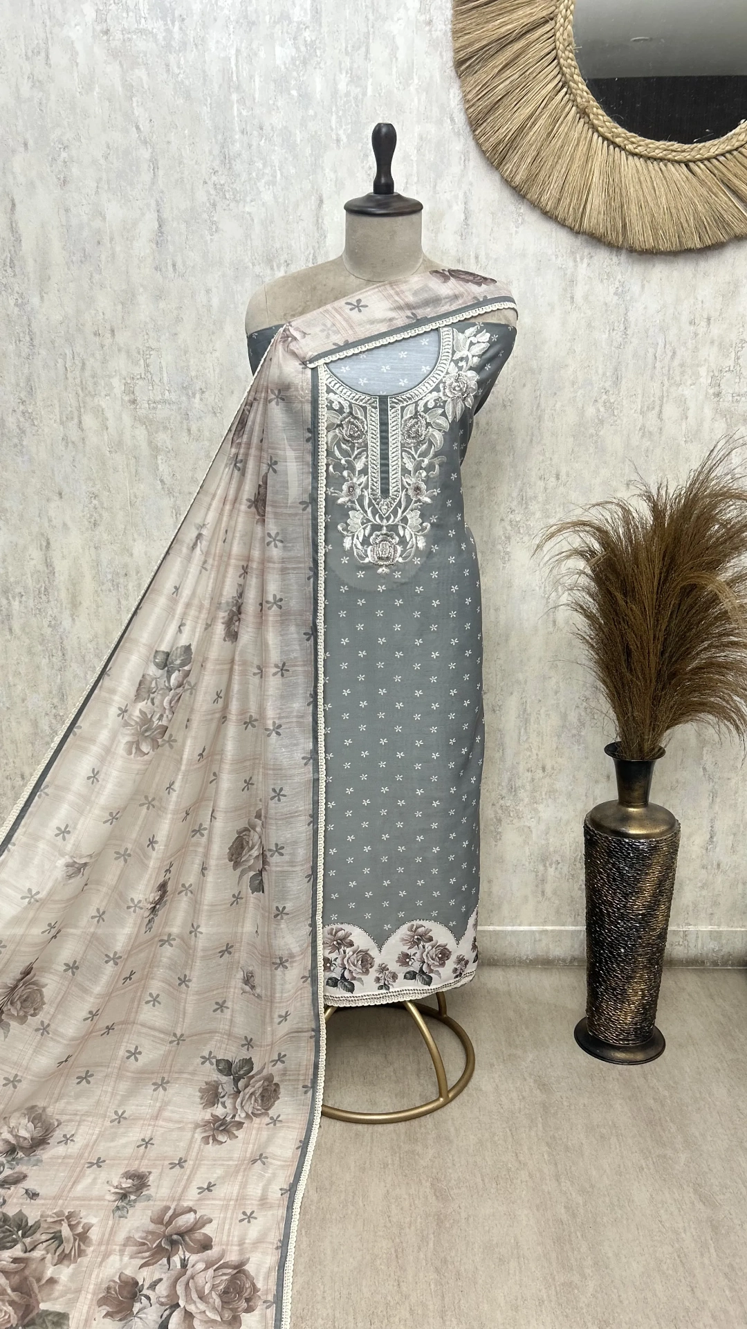 Royal Blossom Weave Unstitched Suits