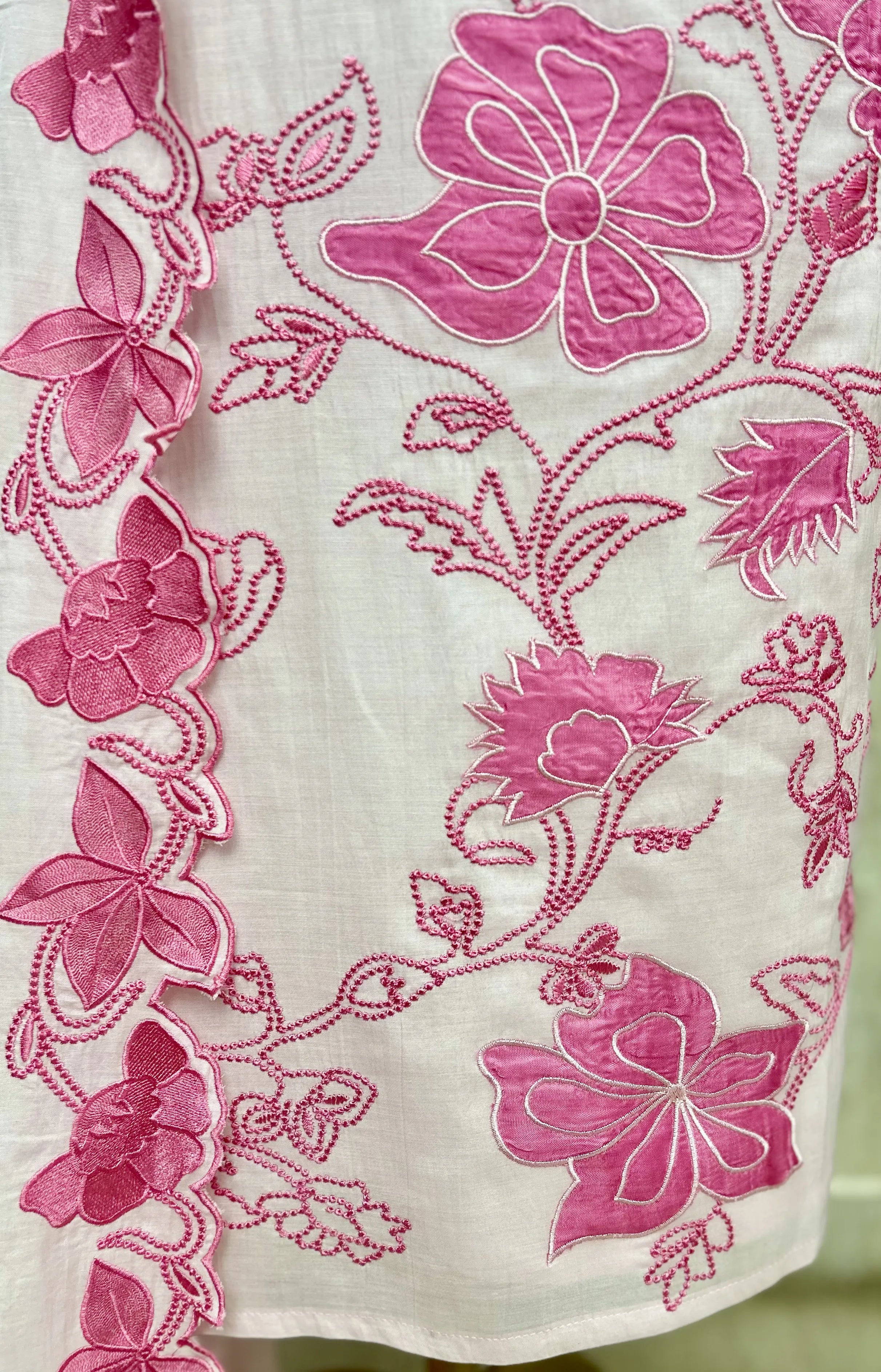 Floral Whisper Elegance Mul Chanderi Unstitched Suits