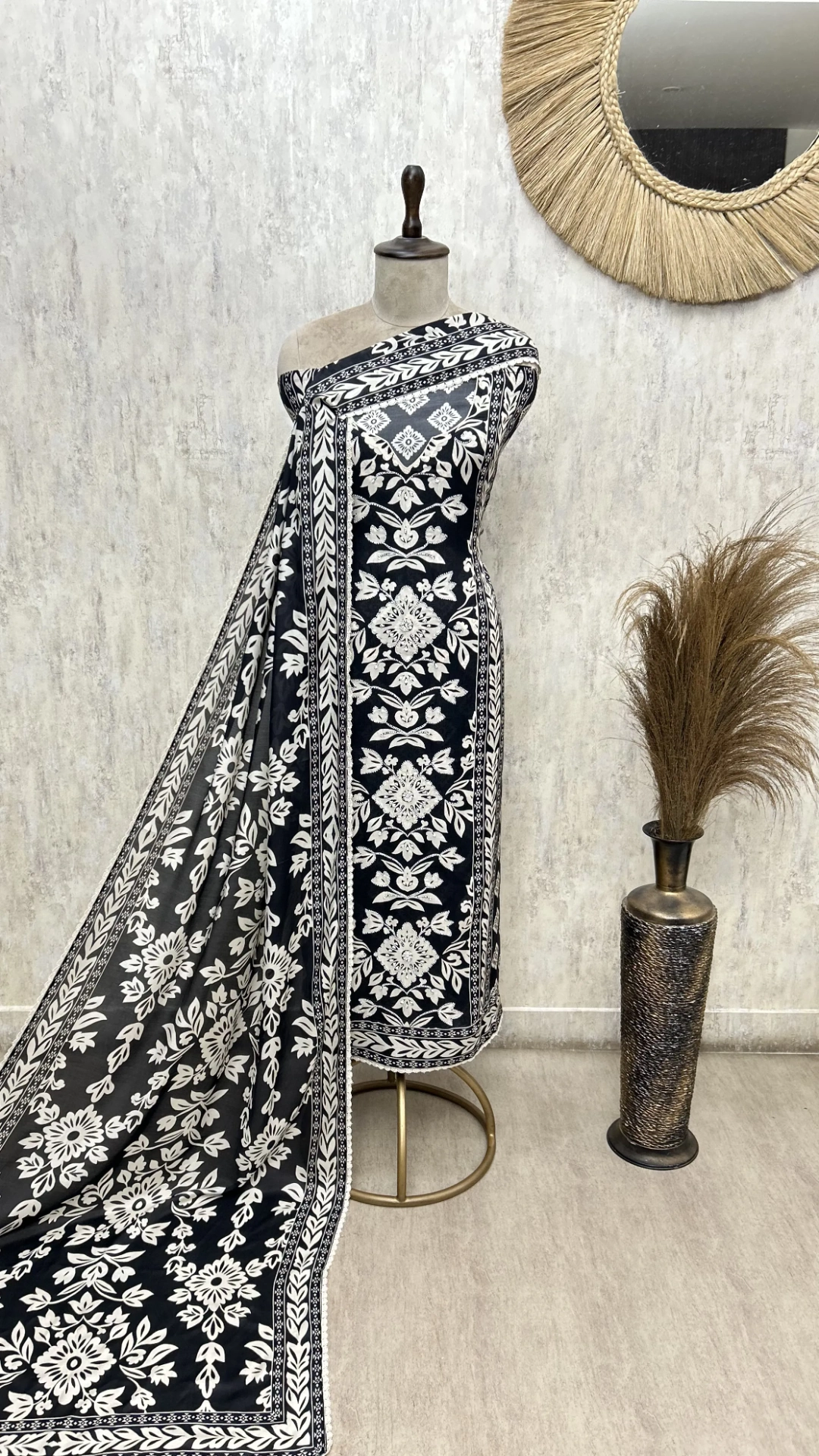 Muslin Viraasat Unstitched Suits