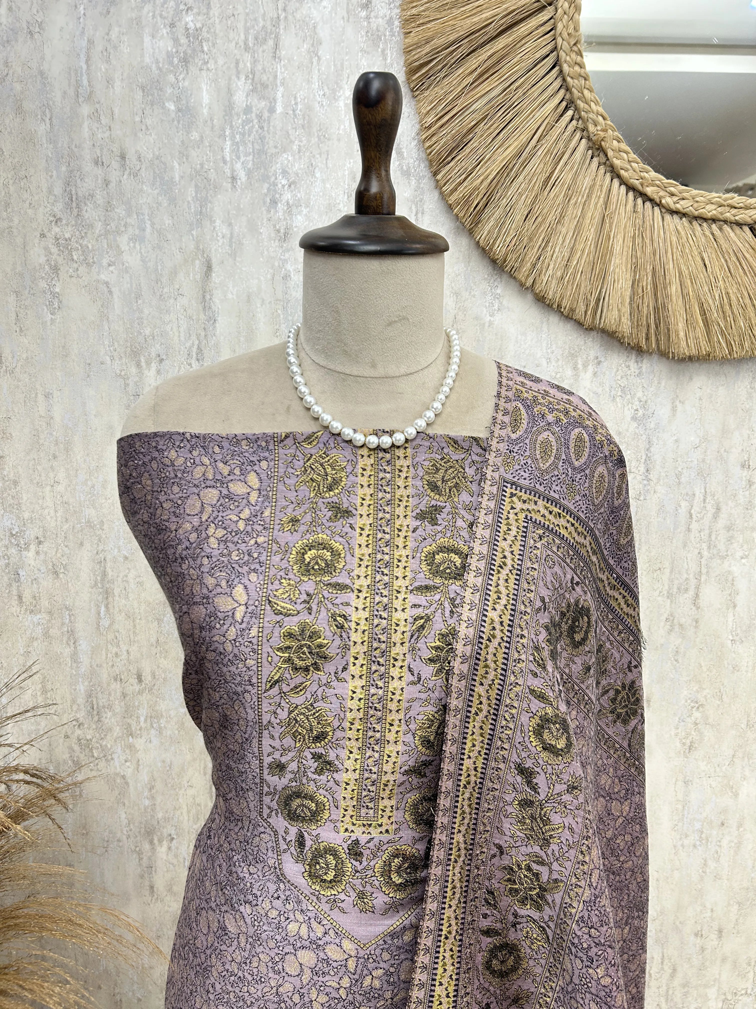 Kashmiri Pashmina Unstitched Suit