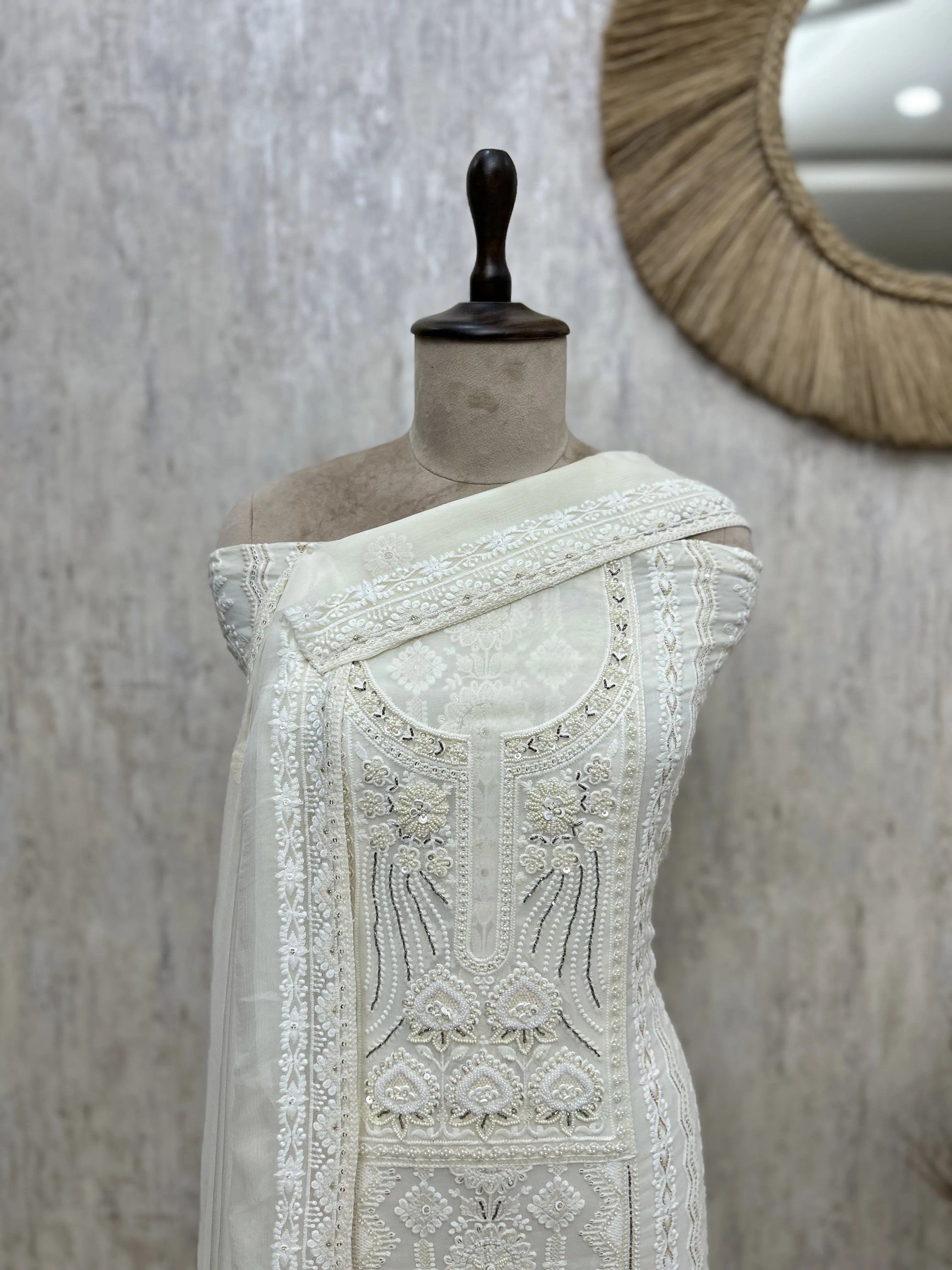 Nazaakat Royale Georgette Unstitched Suits