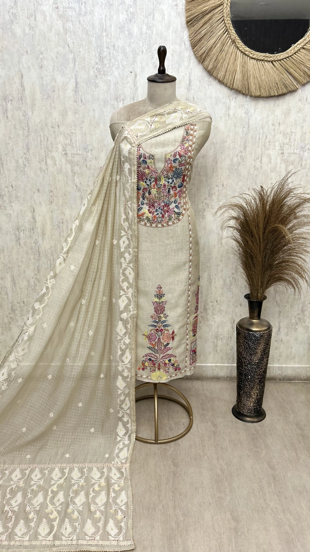 Meadow Bloom Jamdani Unstitched Suits