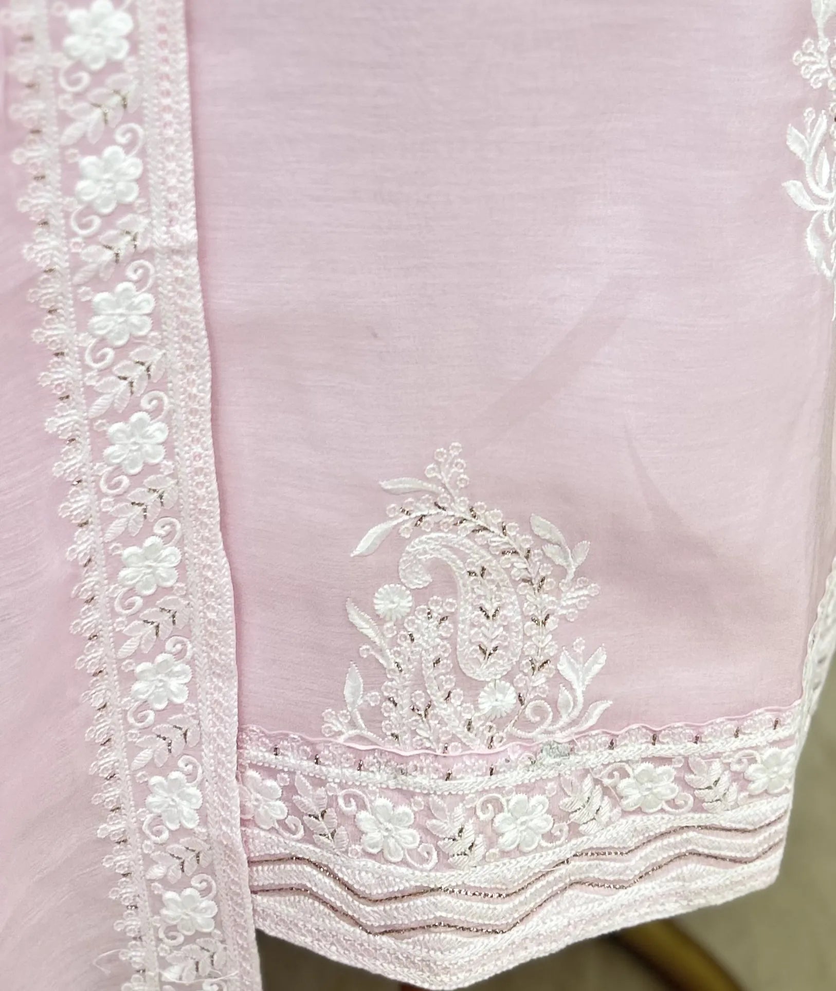 Ethereal Needlework Mul Unstitched Suits