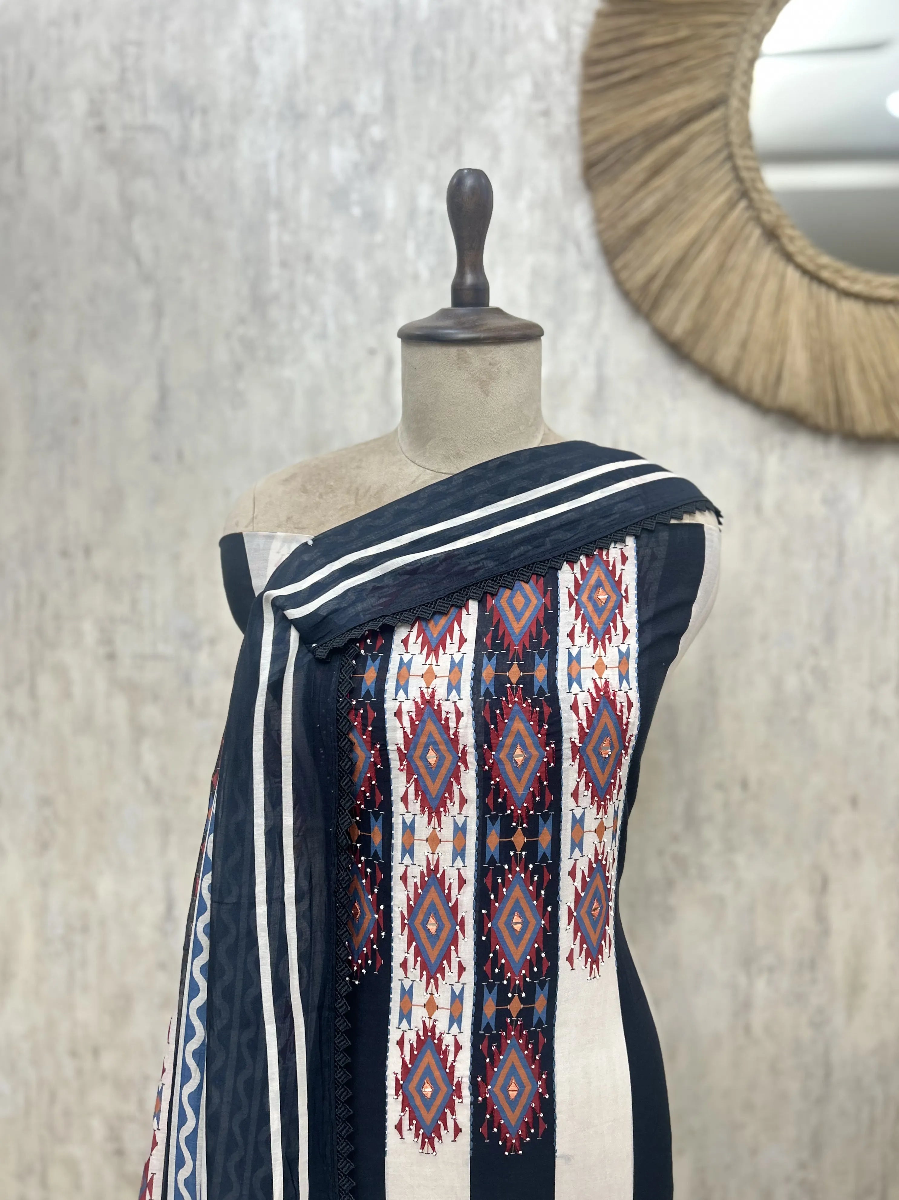 Tribal Weave Elegance Mul Cotton Unstitched Suit