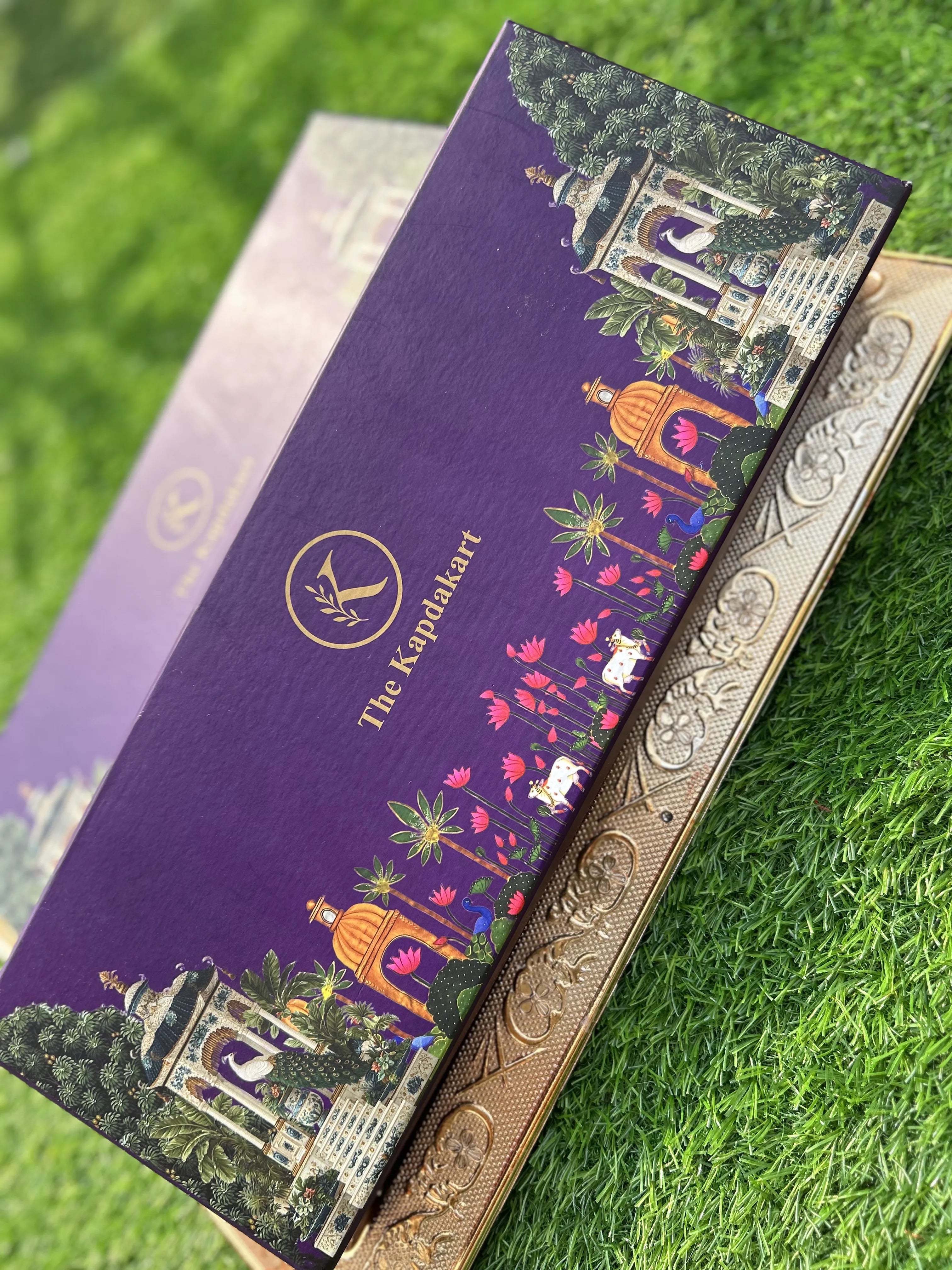 Reversible Moonlight Unisex Stoles With Curated Box Packaging