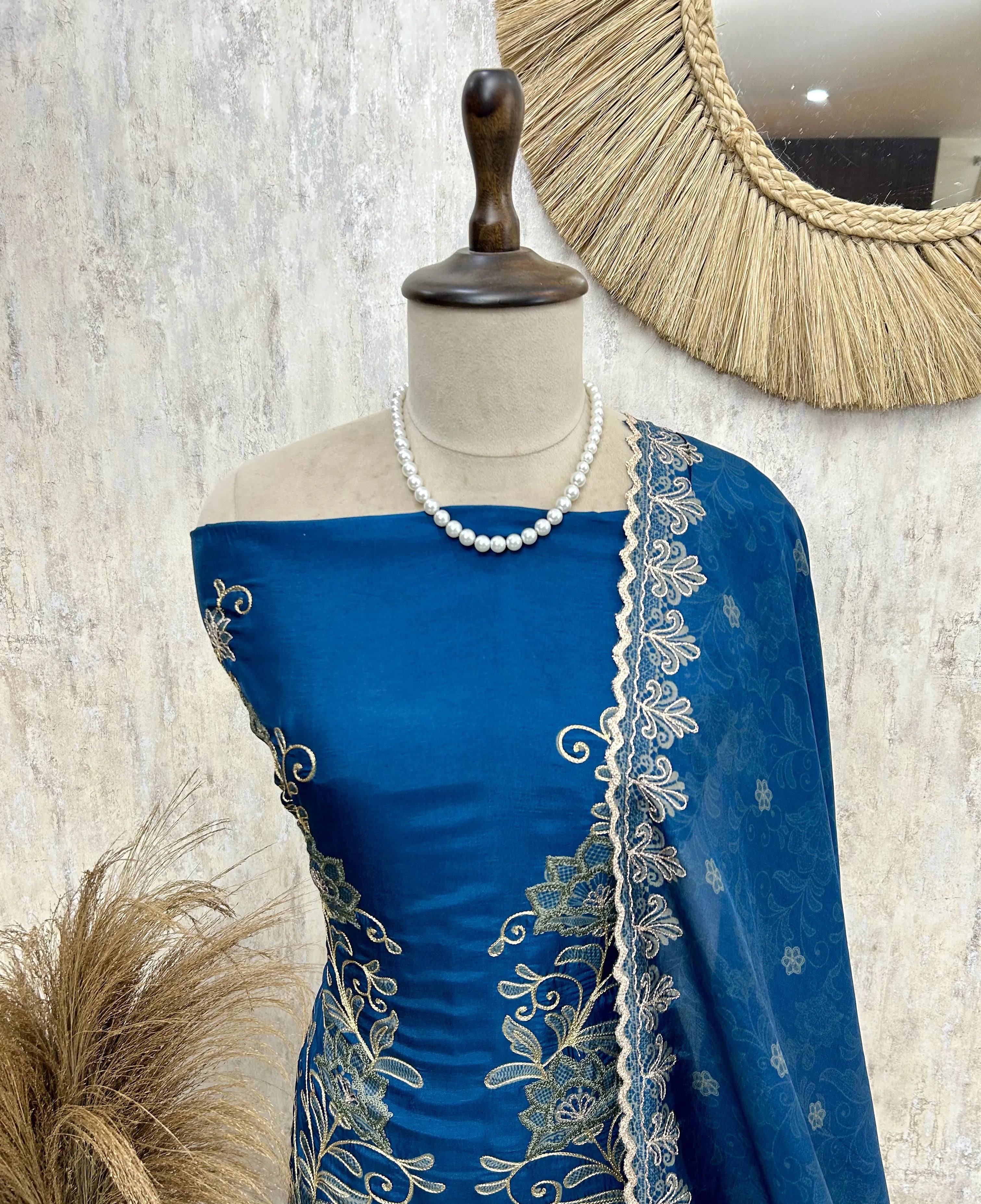 Regal Beauty Crepe Unstiched Suit