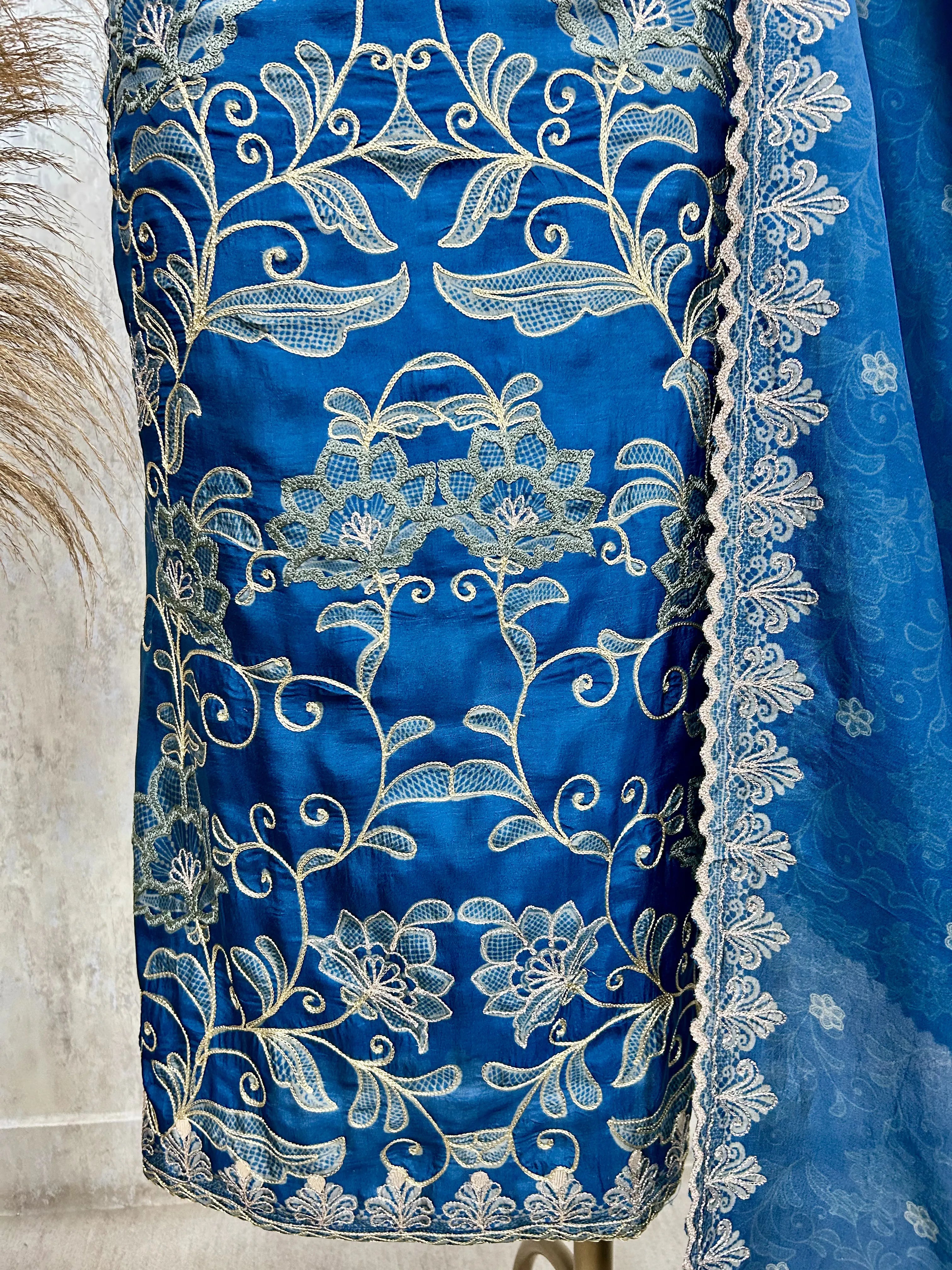 Regal Beauty Crepe Unstiched Suit