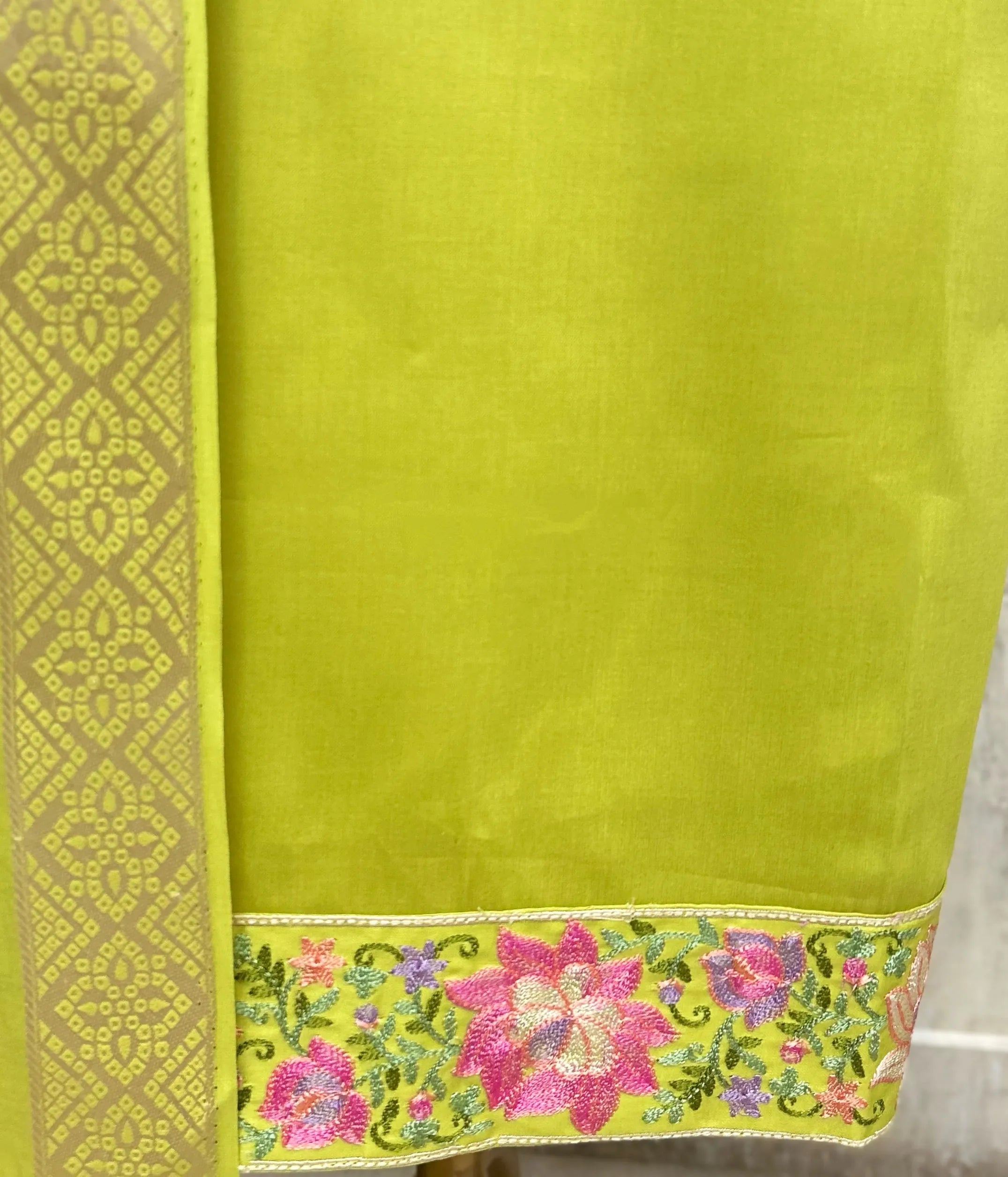 Banarasi Bloom Glace Cotton Unstitched Suits